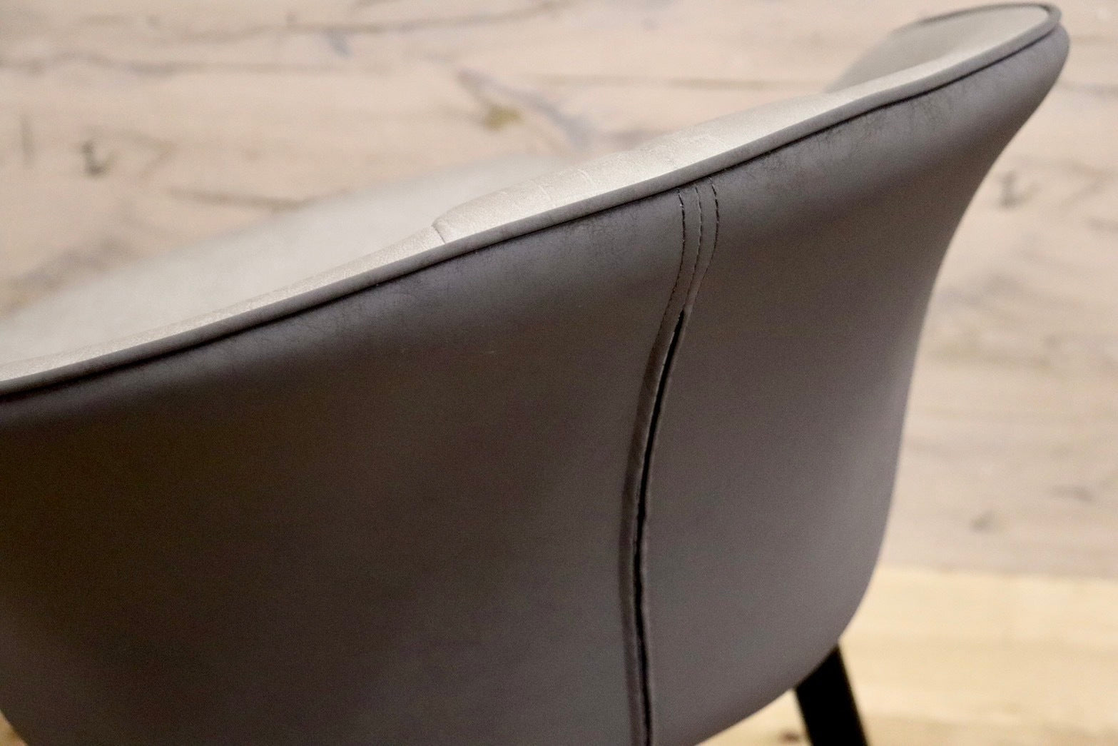 GMHN175C○CHERRY FURNITURE / 桜屋工業 ダイニングチェア スチール脚 ファブリック シンプル モダン 展示未使用品