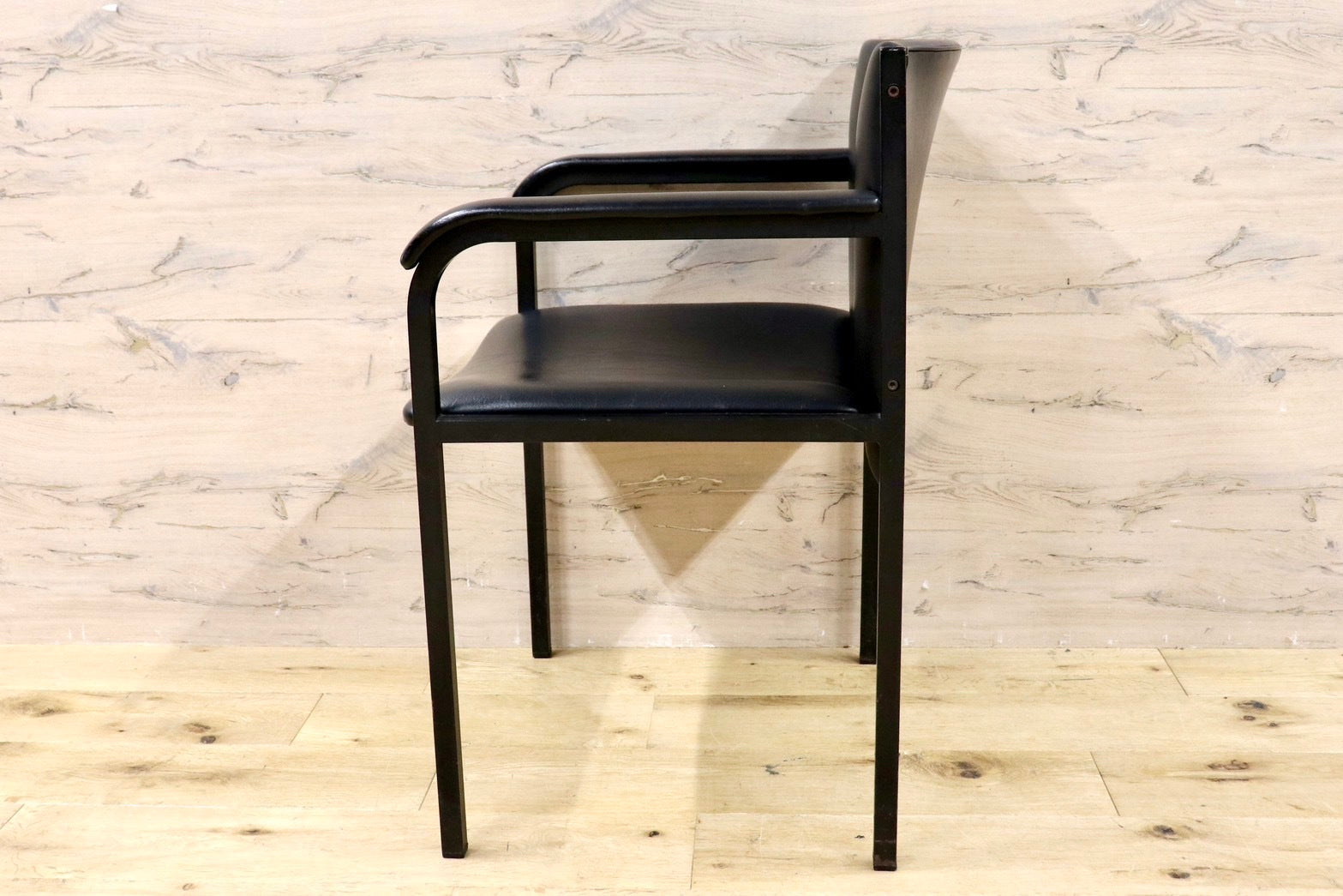 GMHK584A○Cassina ixc / カッシーナ・イクスシー INTER DECOR LIMA ダイニングチェア アームチェア 椅子