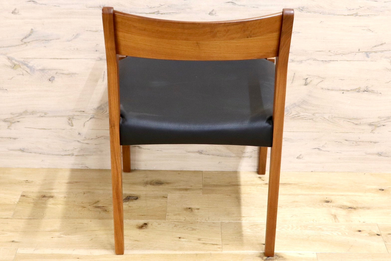 GMHS565D○NAGANO INTERIOR / ナガノインテリア セミアームチェア 食卓椅子 ダイニングチェア 本革 チェリー材 北欧スタイル モダン