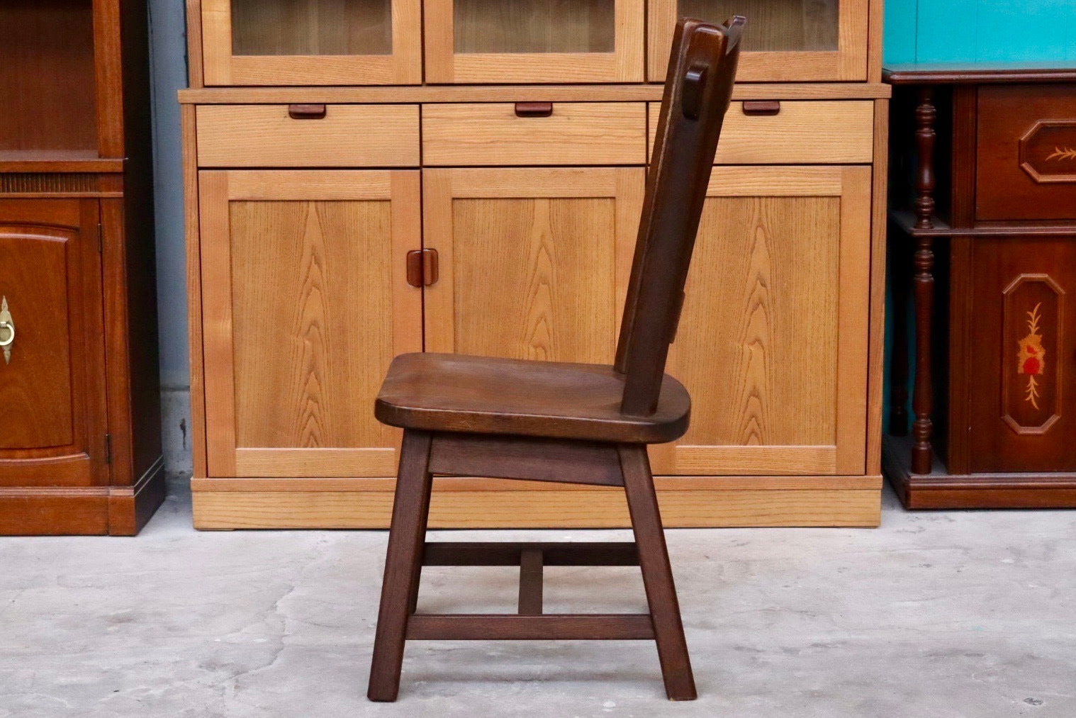 GMHS565E○オランダ製 ダッチカントリー ダイニングチェア 椅子 無垢 オーク材 民芸家具 堅牢 輸入家具 ヴィンテージ