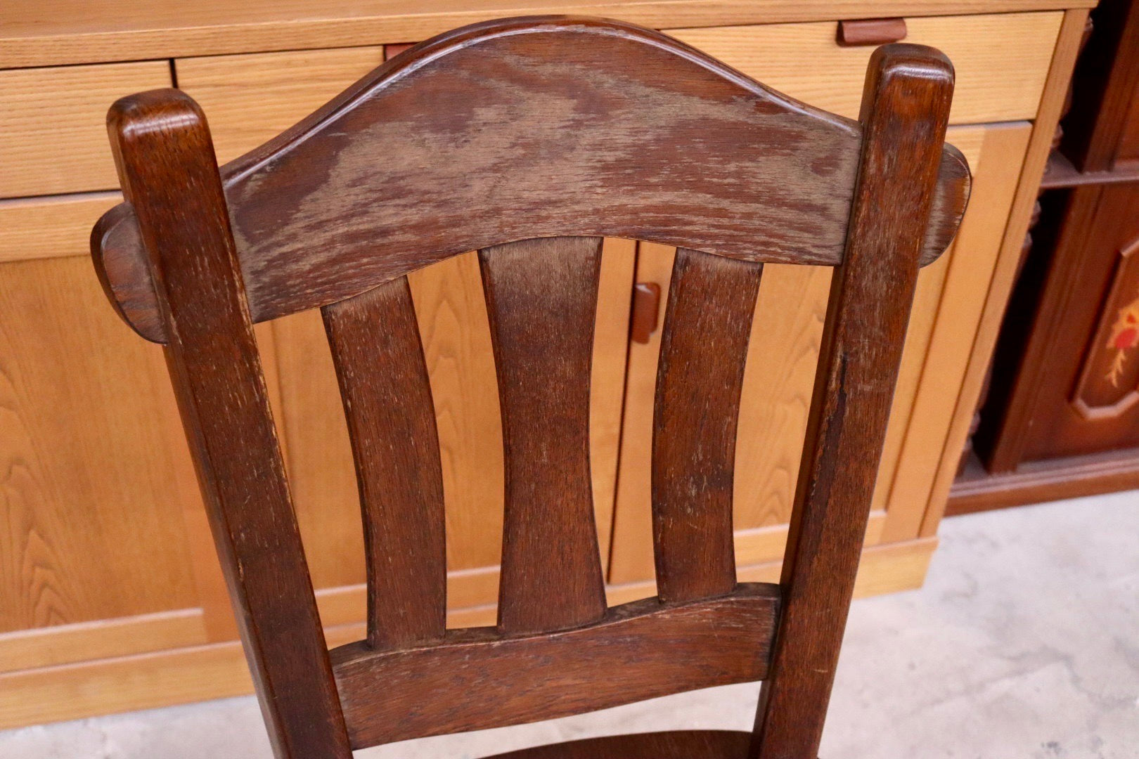 GMHS565E○オランダ製 ダッチカントリー ダイニングチェア 椅子 無垢 オーク材 民芸家具 堅牢 輸入家具 ヴィンテージ