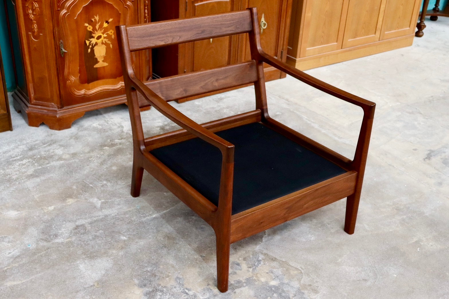 GMIS184○起立木工 / KIRITSU FURNITURE リード 電話台 GMIS184○起立木工 / KIRITSU FURNITURE リード 電話台 GMIS184