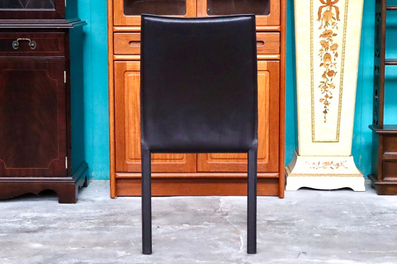 GMIH144C○BoConcept / ボーコンセプト ZARRA ザラ ダイニングチェア アームレスチェア 椅子 ブラック シンプル 北欧モダン デンマーク