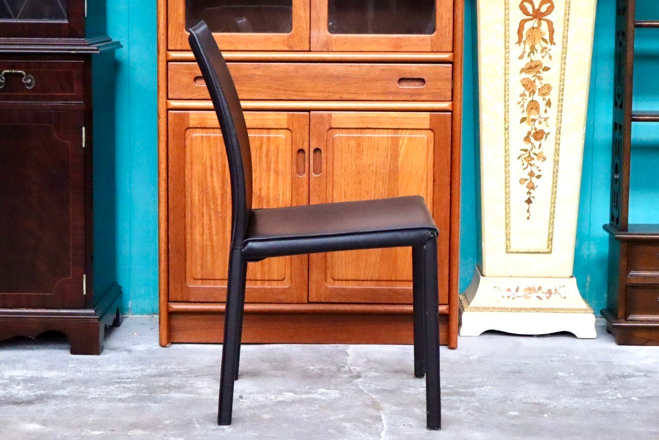GMIH144C○BoConcept / ボーコンセプト ZARRA ザラ ダイニングチェア アームレスチェア 椅子 ブラック シンプル 北欧モダン デンマーク