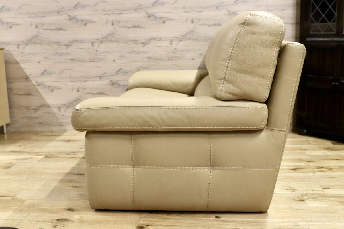 GMIH99○GAMMA ARREDAMENT / ガンマアレダメンティ 2人掛けソファ ラブソファ 本革 ベージュ ユーロカーサ取扱い イタリア 定価約70万