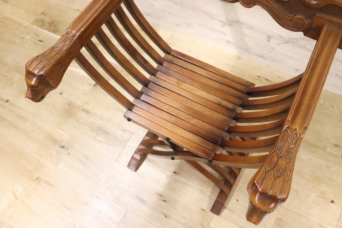 彫刻　木製　折り畳み式椅子椅子