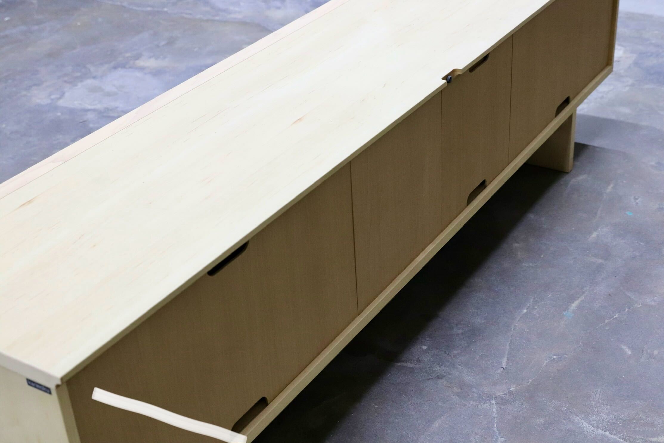 GMIK704○karimoku / カリモク QU7087 テレビボード TVボード AVボード ローボード リビング収納 国産家具 約29万 モデルルーム展示品