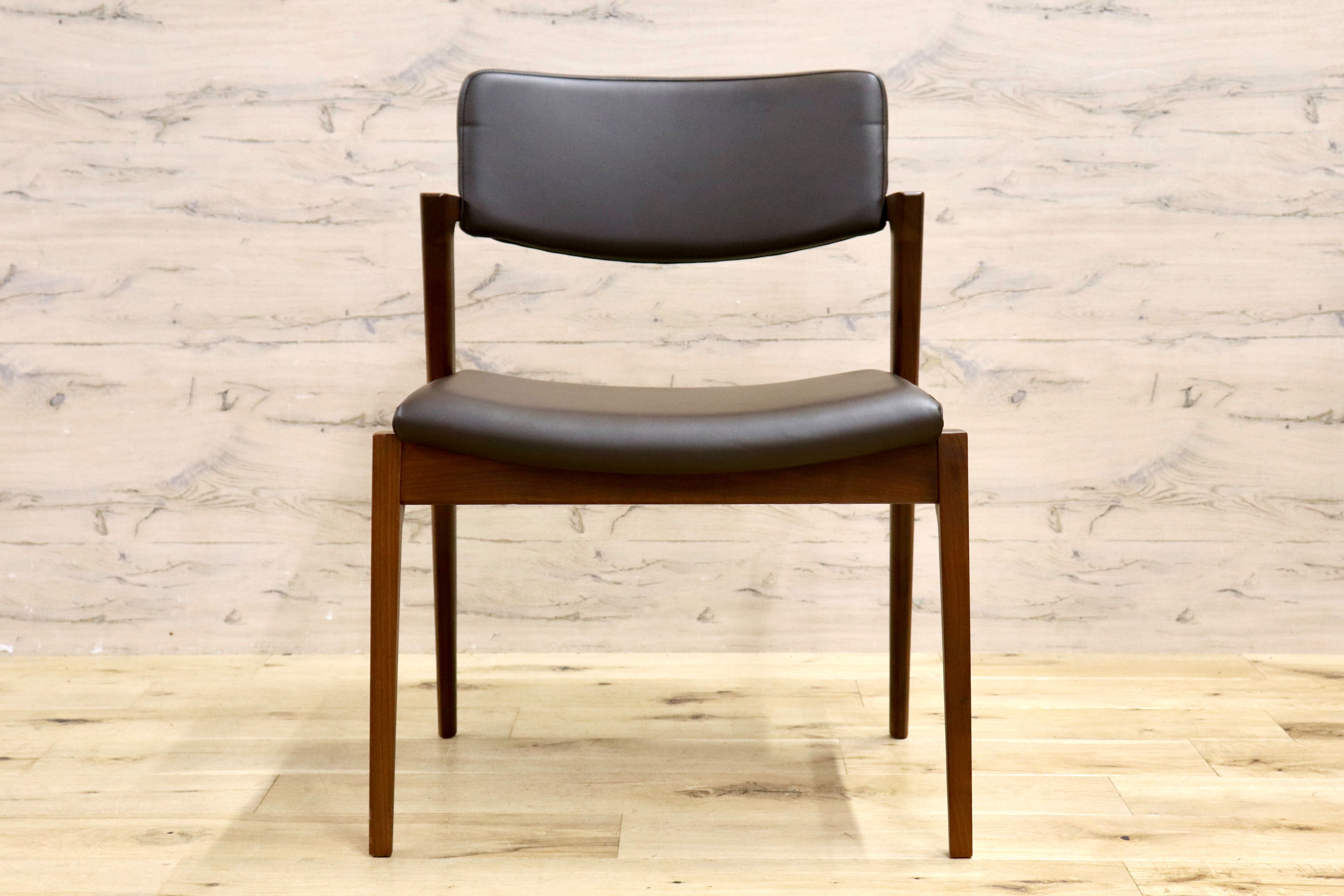 GMIS266A○Fuji furniture / 冨士ファニチア Koti D03780 ワイドアームレスチェア ダイニングチェア ウォルナット 展示品 定価約13万