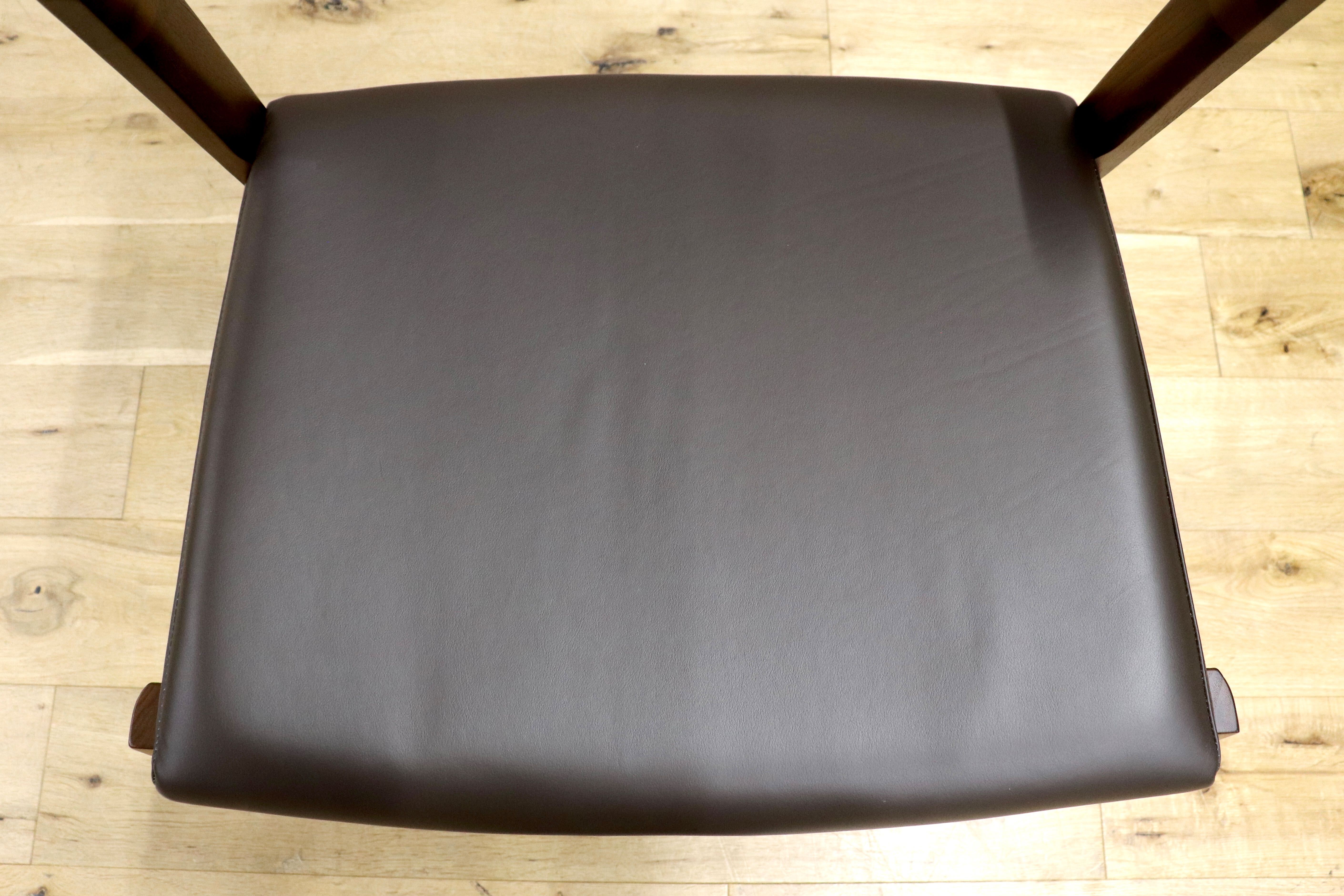 GMIS266A○Fuji furniture / 冨士ファニチア Koti D03780 ワイドアームレスチェア ダイニングチェア ウォルナット 展示品 定価約13万