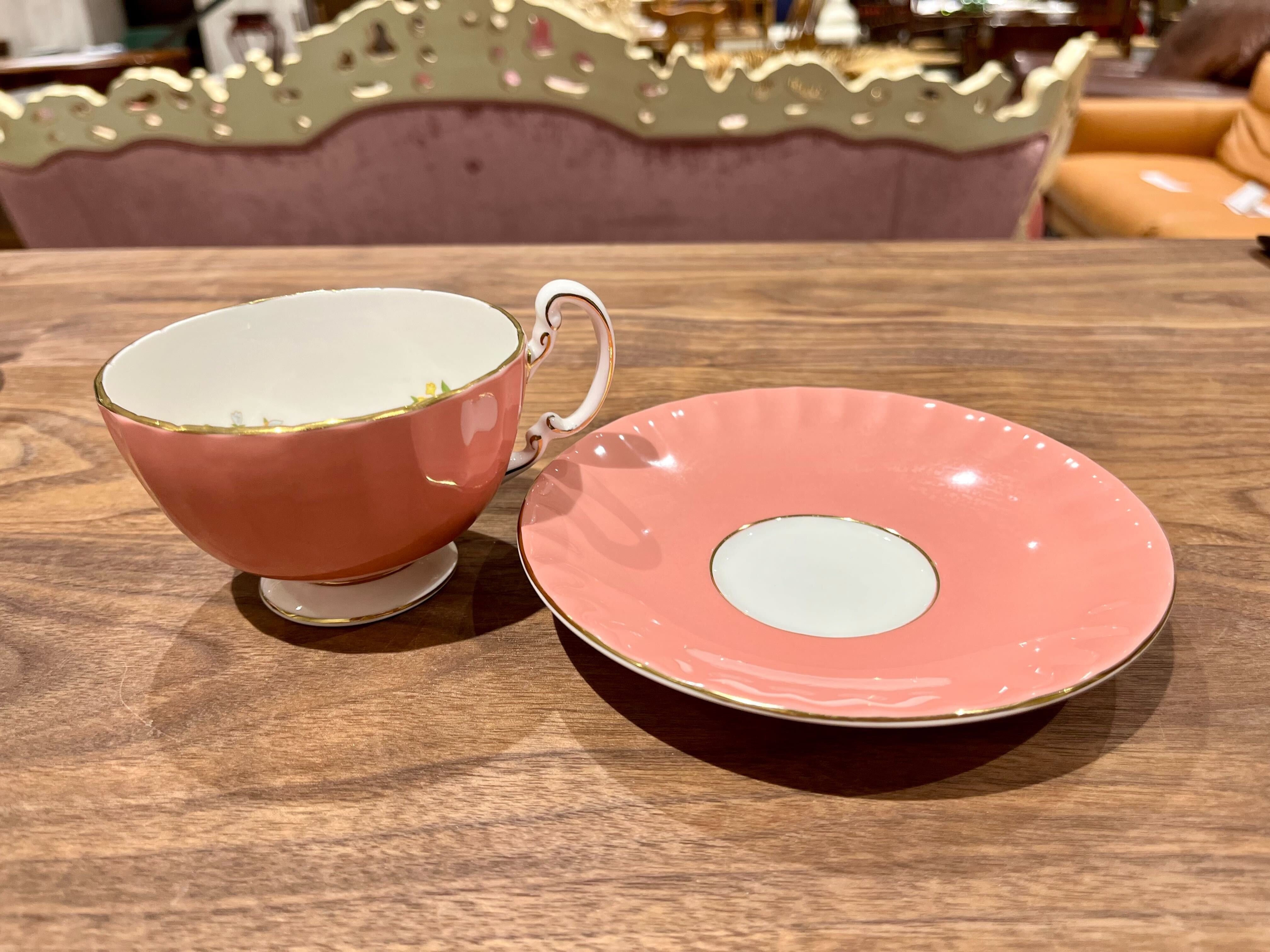 AYNSLEY カップ&ソーサー England 6 GMIK146OA○AYNSLEY / エインズレイ カップ&ソーサー ピンク