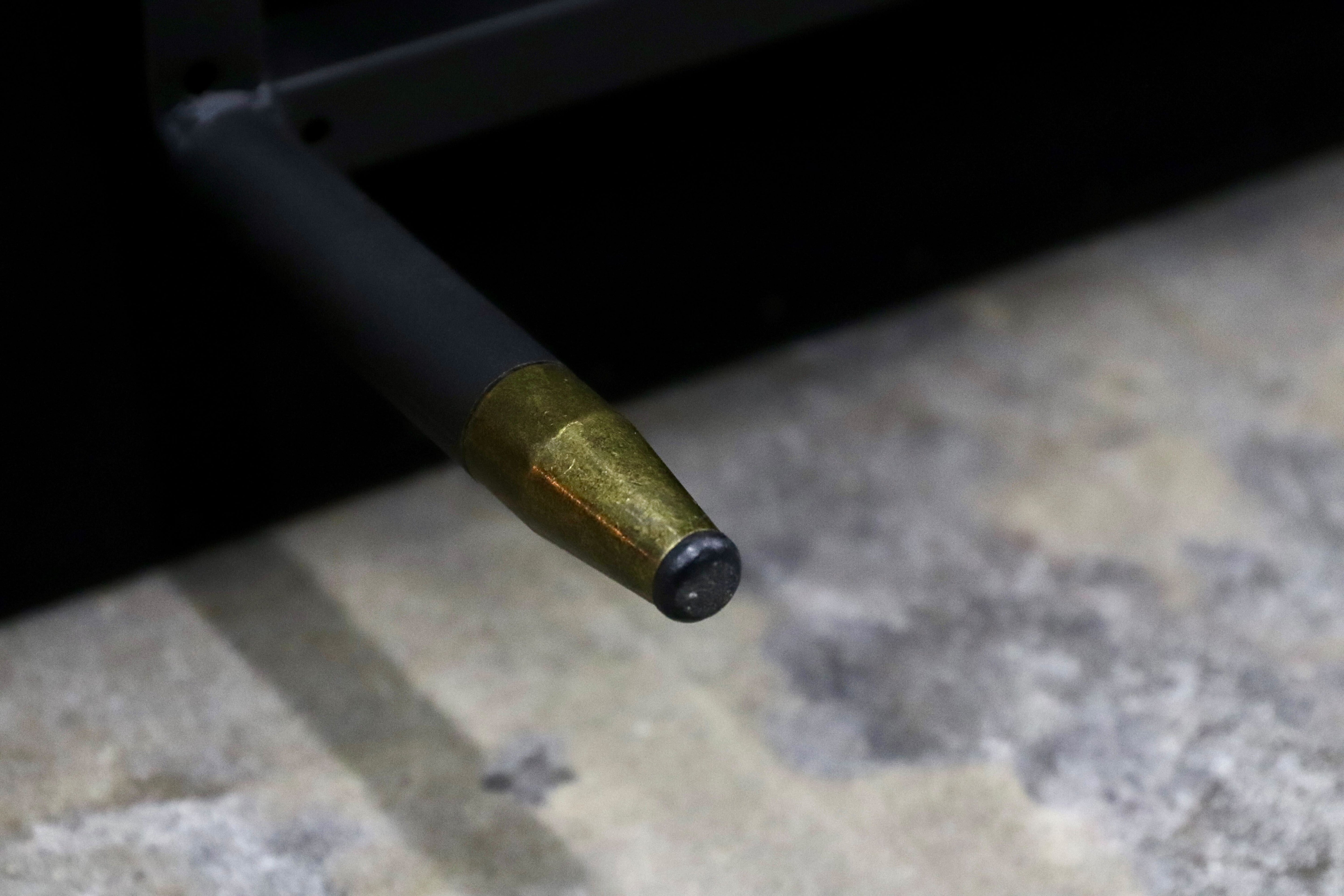 GMIK691○レザー センターテーブル リビングテーブル スタイリッシュモダン アンティーク 検）HALO アスプルンド ロルフベンツ IDC大塚家具