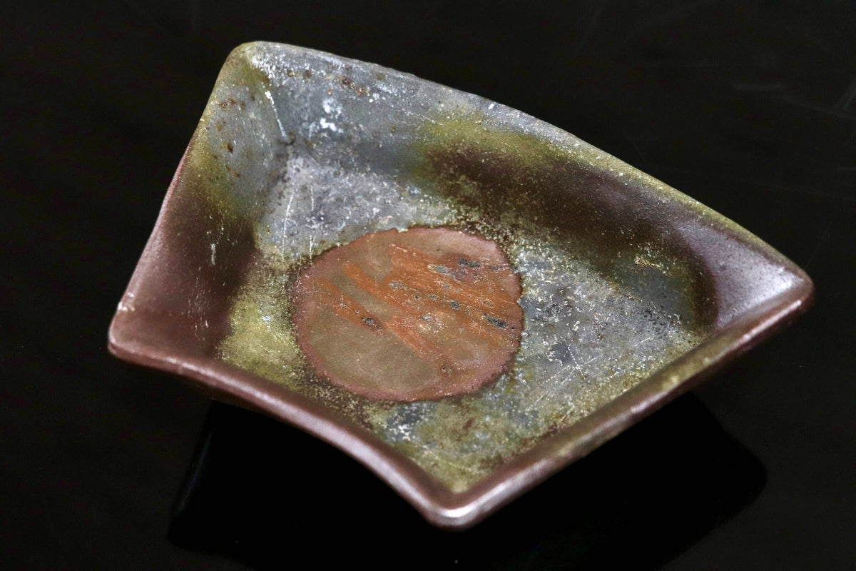 GMJO141J○備前焼 陶吉作 変形小鉢 扇形小鉢 向付 四方小鉢 浅鉢 珍味入れ 刺身皿 銘々鉢 和食器 陶器 在銘 和モダン