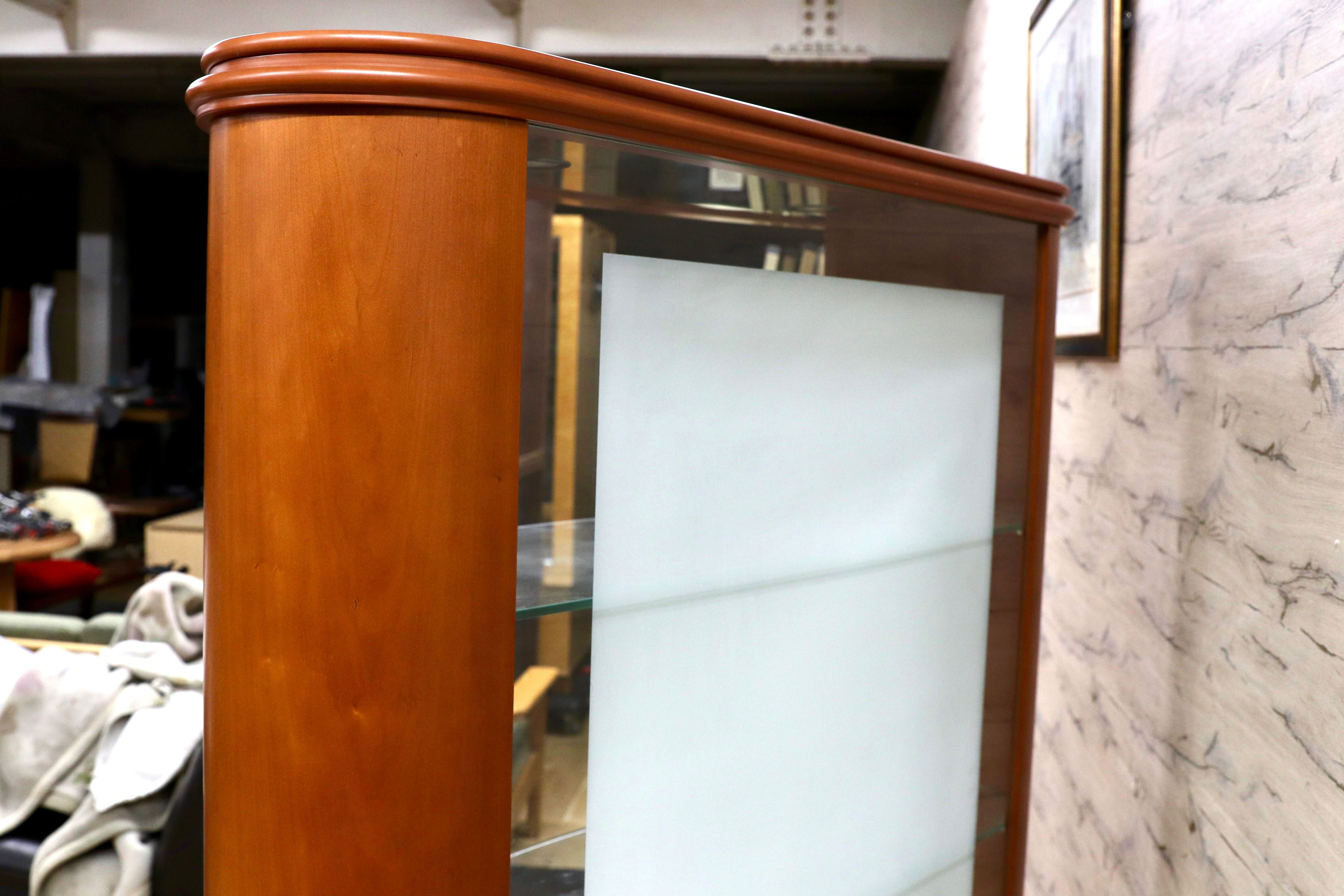 GMIK724○イタリア製 キュリオケース ショーケース ガラス キャビネット 飾り棚 チェリー材 クラシック 店舗什器 検）カリガリス ポラダ