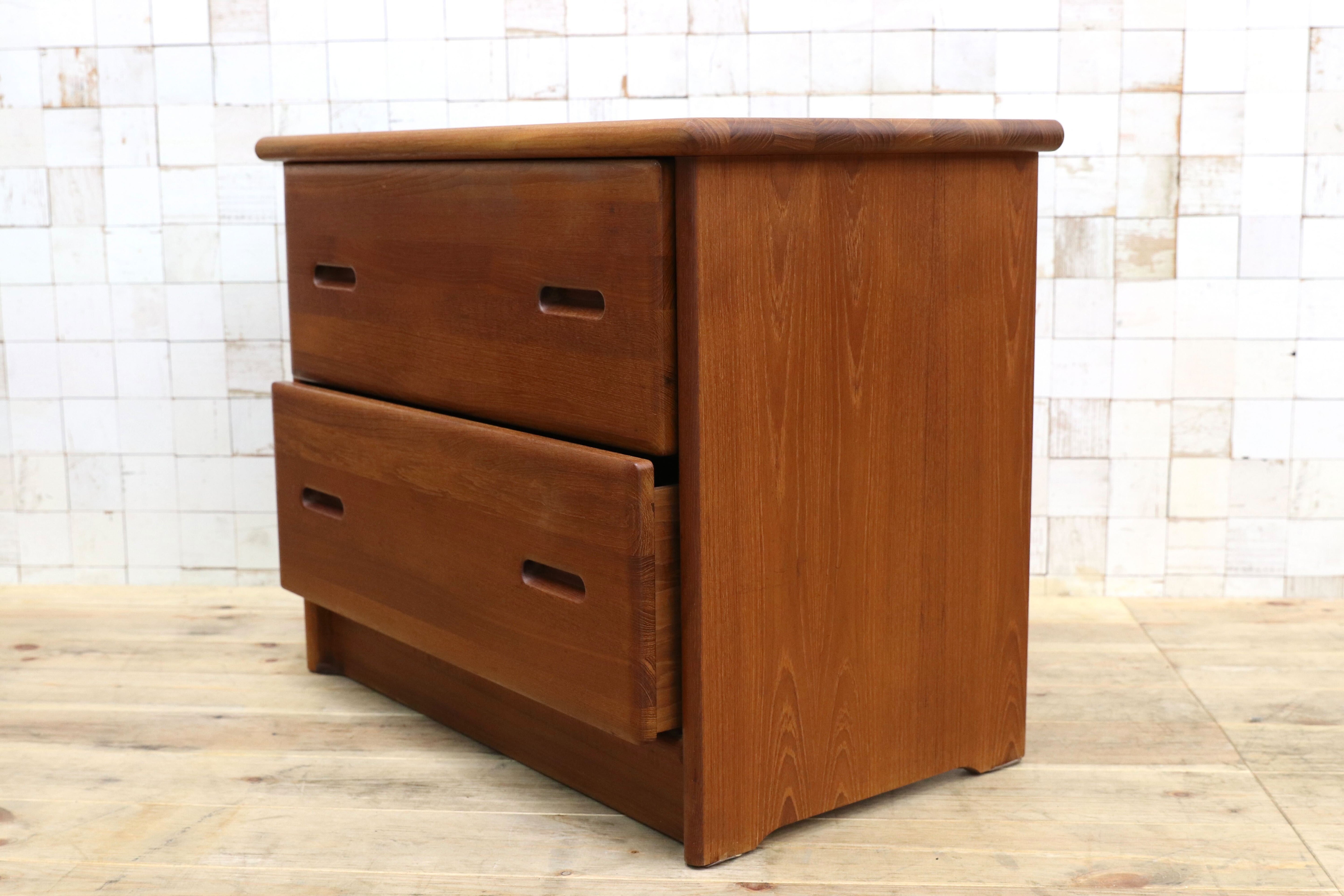 GMIK722○Dyrlund / デューロン 北欧 デンマーク チーク無垢 サイドチェスト サイドボード 引出し収納