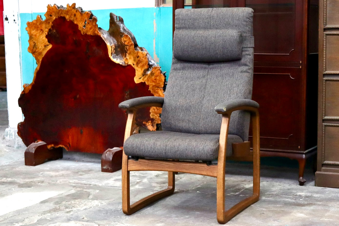 GMJK81○冨士ファニチア / FUJI FURNITURE Rauha リクライニングチェア ソファ 椅子 ヘッドレスト ファブリック オーク材 定価約14.3万
