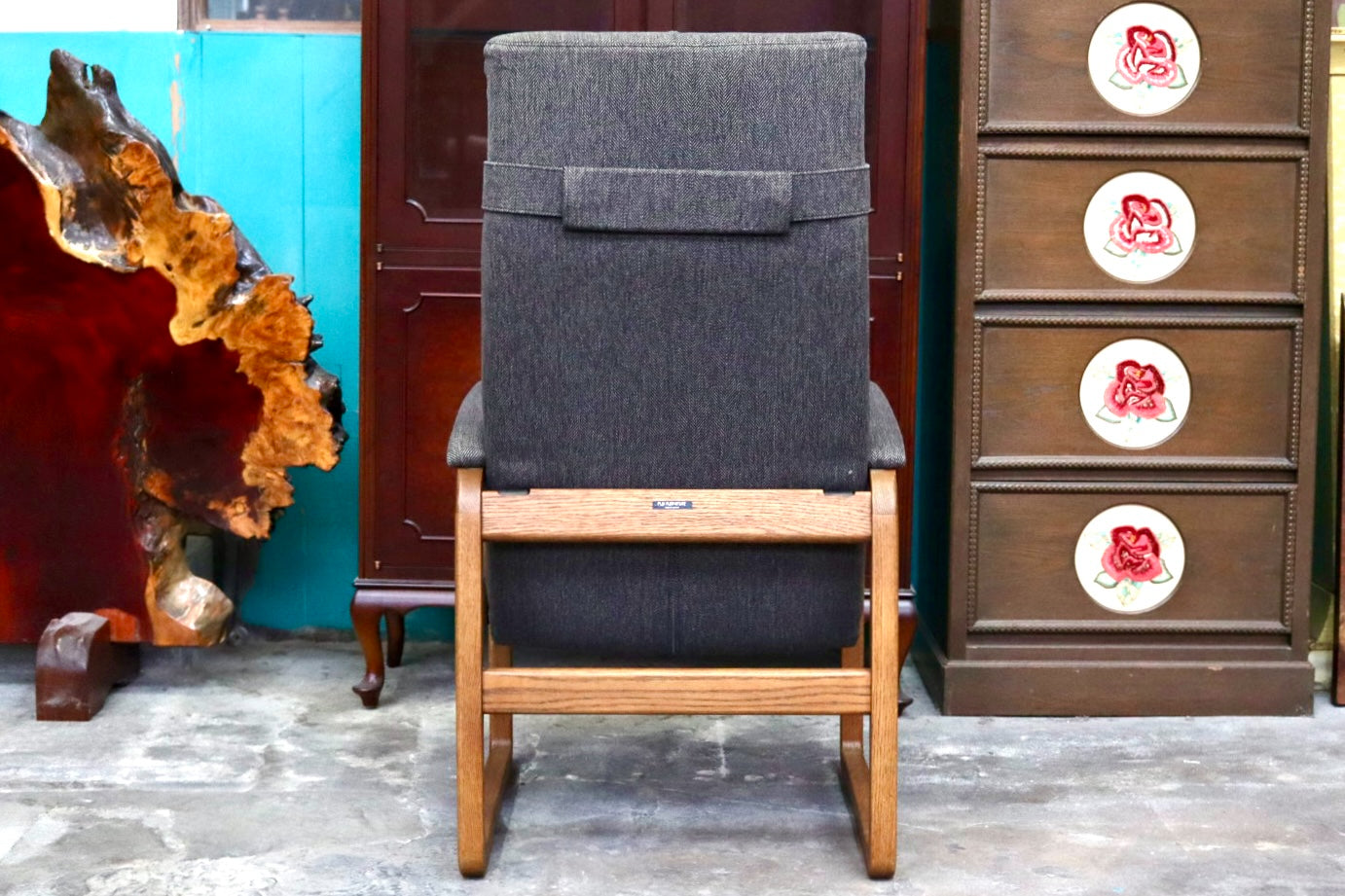 GMJK81○冨士ファニチア / FUJI FURNITURE Rauha リクライニングチェア ソファ 椅子 ヘッドレスト ファブリック オーク材 定価約14.3万