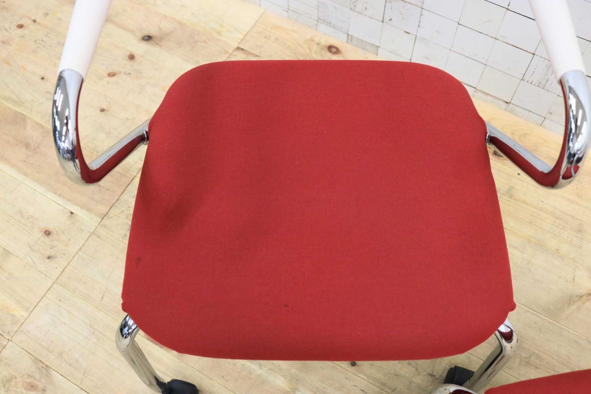 GMFK21A○Vitra / ヴィトラ ビザロール2 スタッキングチェア 椅子 2脚セット 北欧 スイス オフィス 事務所 ミーティングチェア レッド