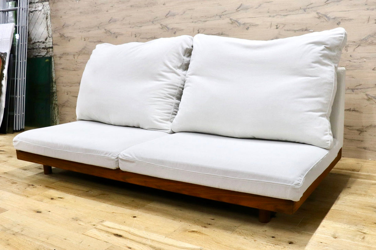 GMJK471◯MASTERWAL / マスターウォール DANISHSOFA デニッシュソファ トリプルソファ フェザー ウォールナット カバーリング 約45万円