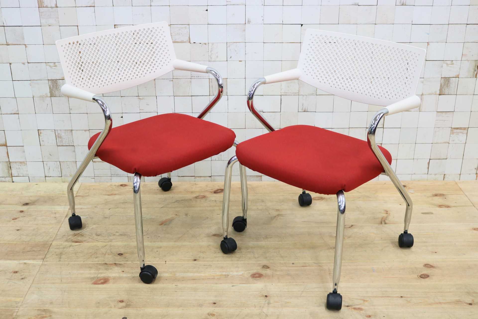 GMFK21B○Vitra / ヴィトラ ビザロール2 スタッキングチェア 2脚セット 北欧 スイス オフィス 事務所 ミーティング チェア 肘付き レッド