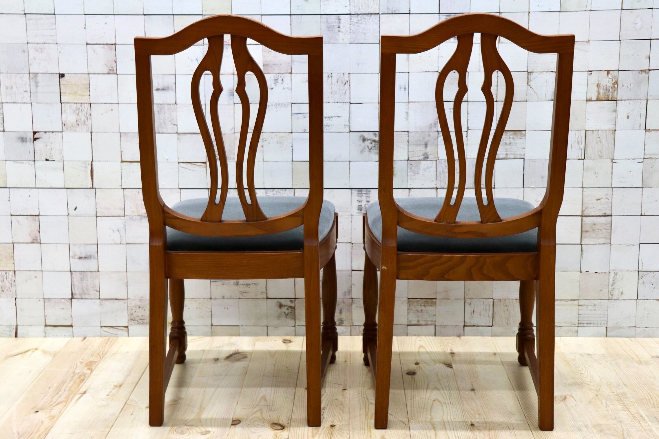 GMGT117B○英国アンティーク ダイニングチェア 食卓椅子 ファブリック グレー オーク 座面張替済 2脚セット クラシック 検)三越ブルージュ