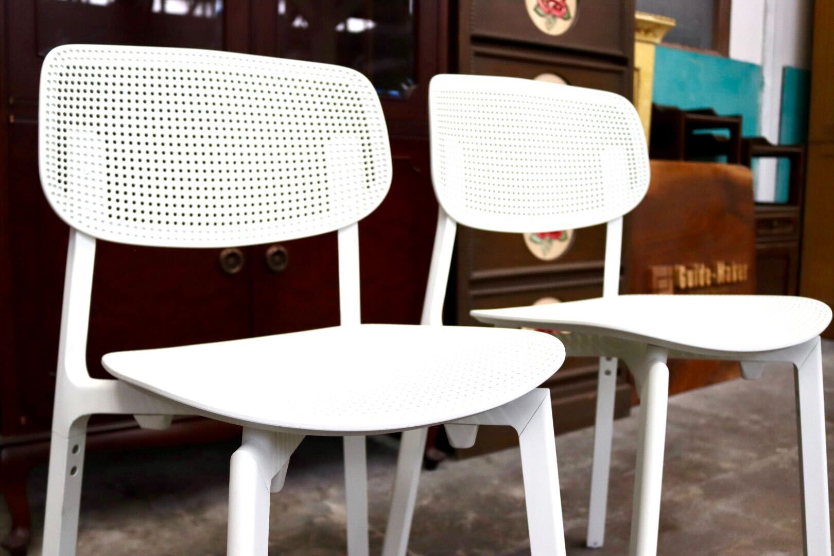 GMIS275J○KRISTALIA / クリスタリア COLANDER ダイニングチェア 椅子 2脚セット スタッキング モダン イタリア 白 展示品 定価約10万