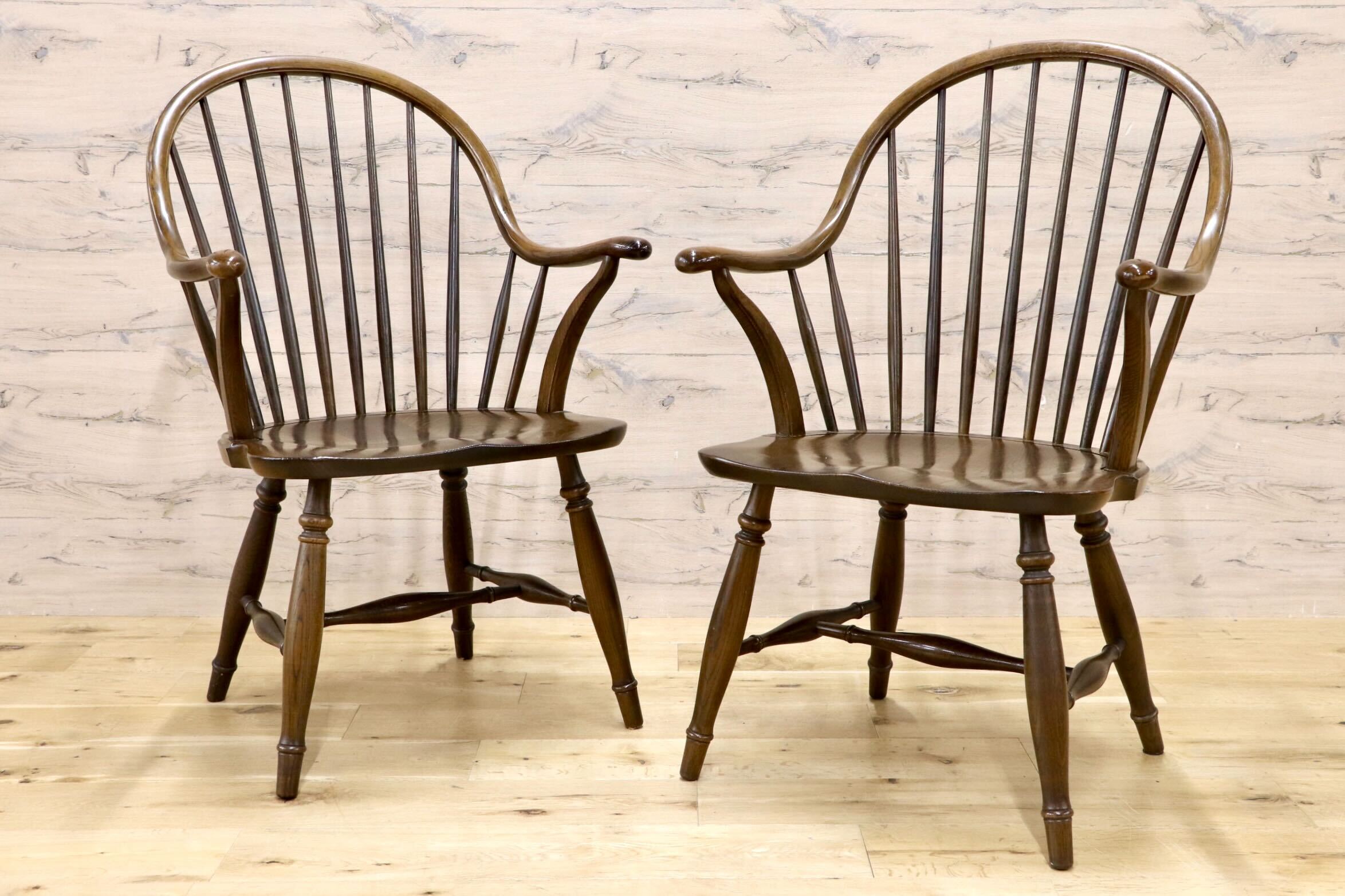 GMIS560B○柏木工 / KASHIWA ダイニングチェア 2脚セット ウィンザーチェア アームチェア カントリー アンティーク ヴィンテージ 国産家具