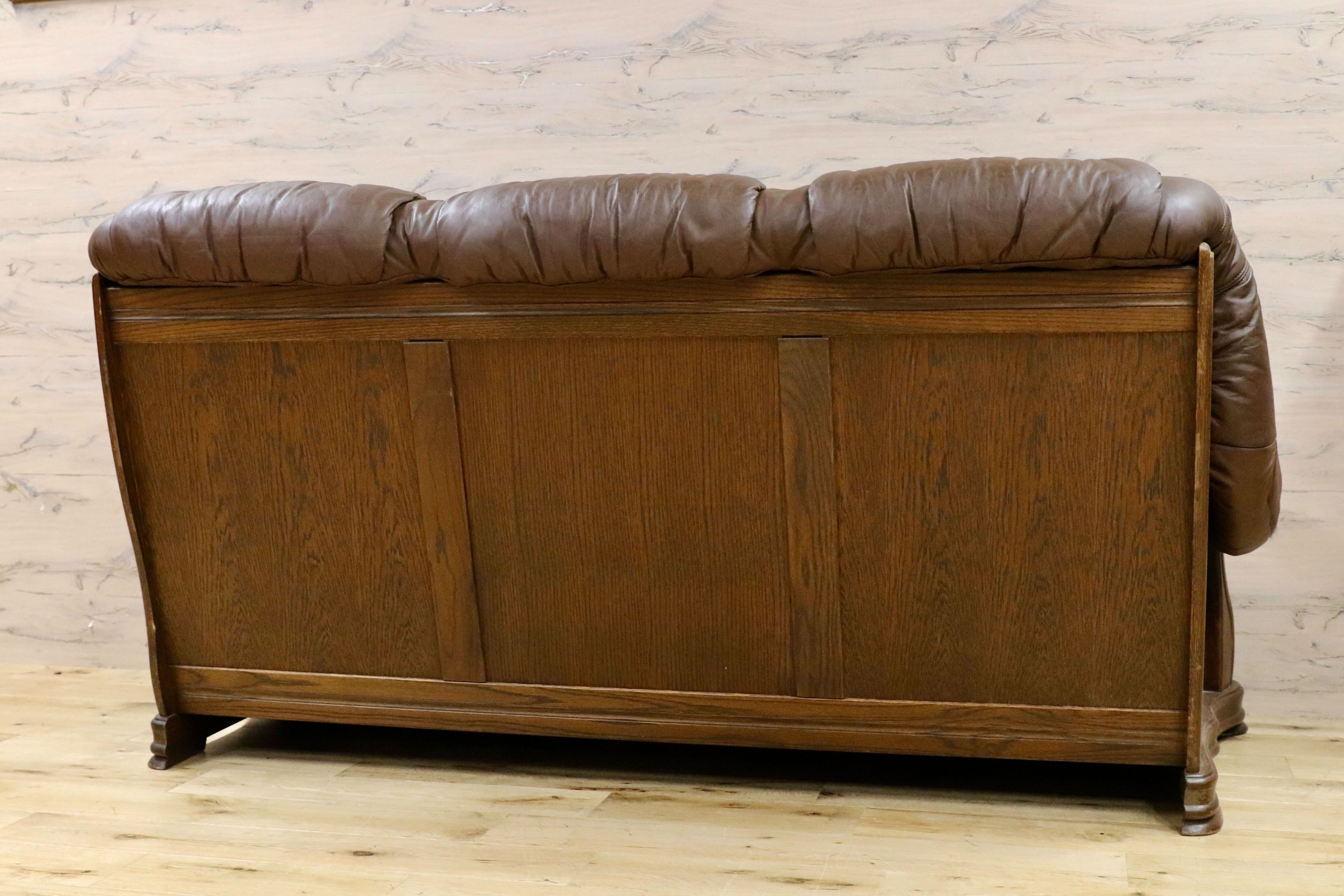 GMHS144○オランダ製 ダッチカントリー 3人掛けソファ トリプルソファ 長椅子 楢材 本革  鋲打ち 彫刻 クラシック ヴィンテージ 約60万