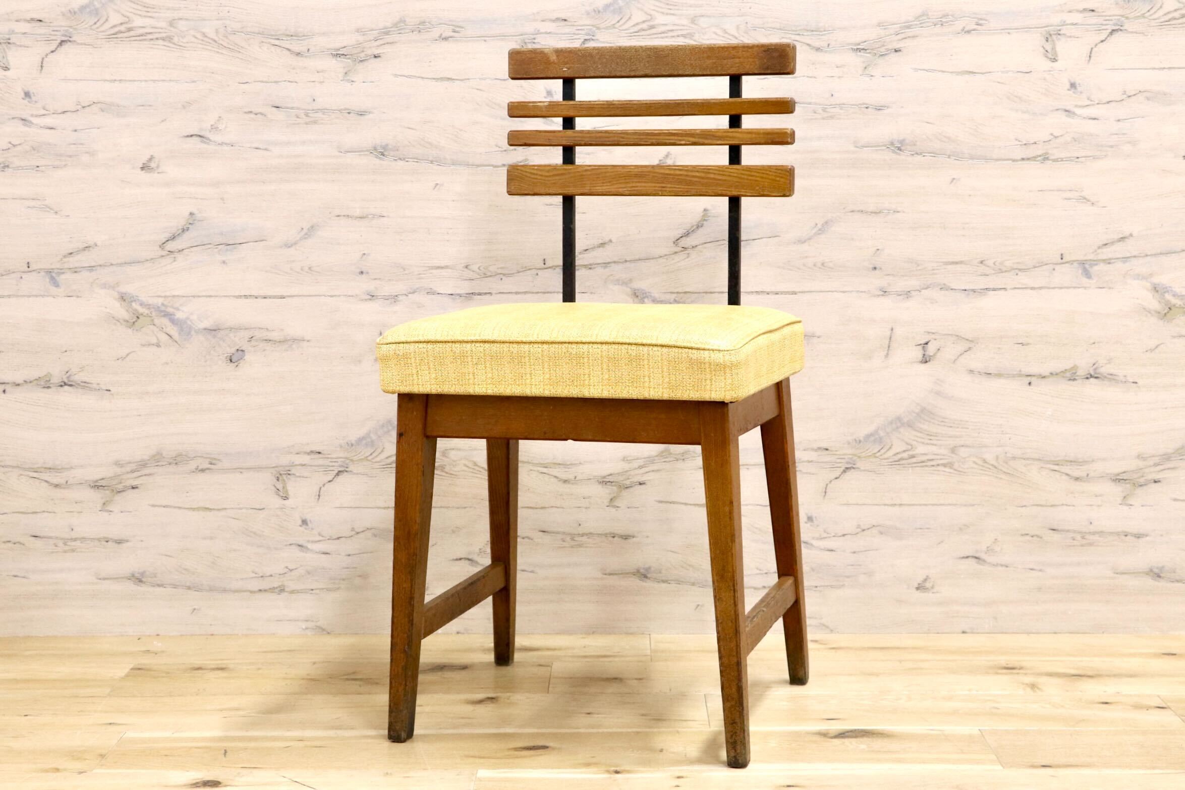 GMIS495G○アンティーク 北欧スタイル ヴィンテージ ダイニングチェア デスクチェア コンパクトチェア 木製 ビニールレザー レトロ カフェ