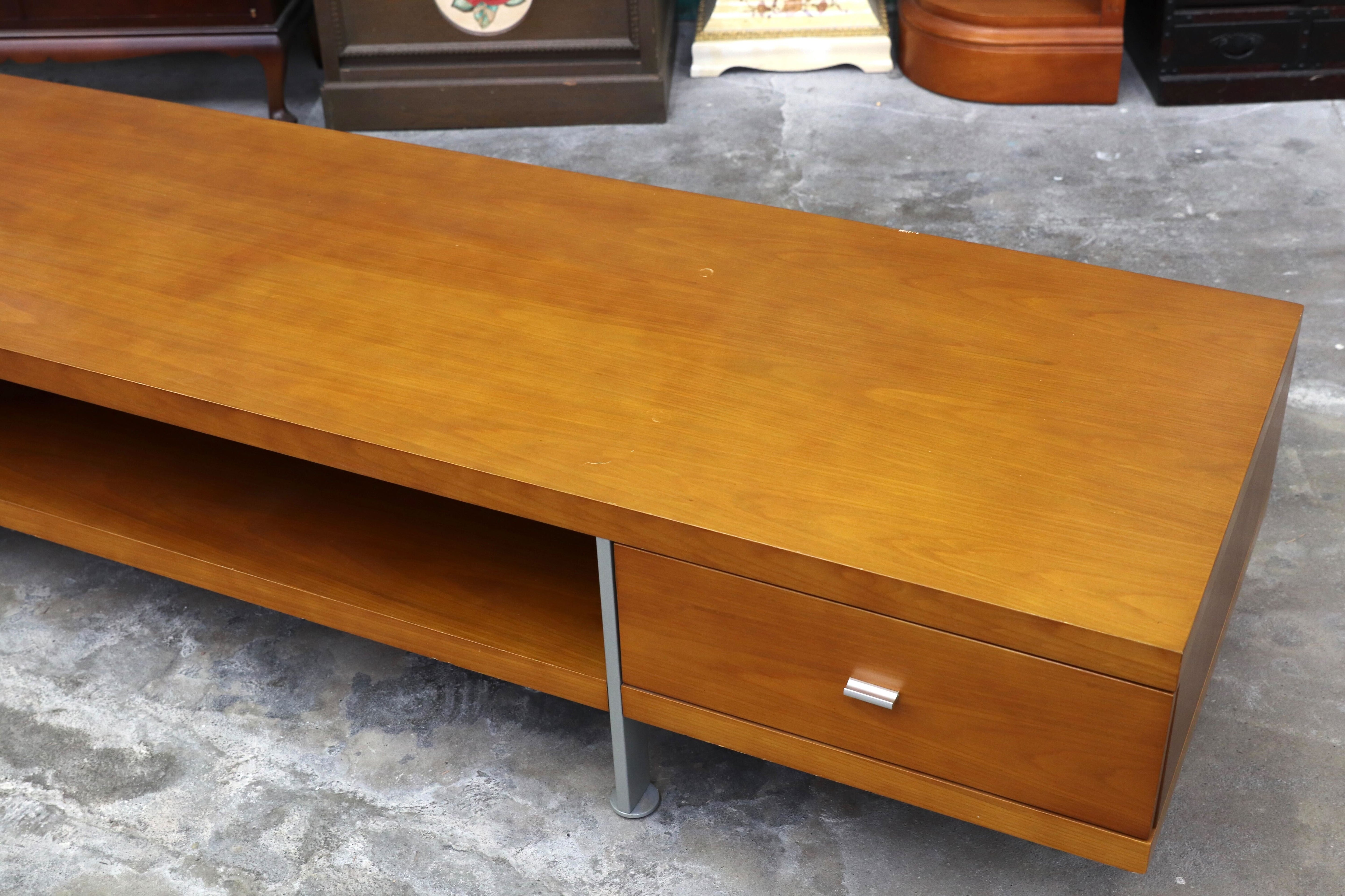 GMIH376○BoConcept / ボーコンセプト テレビボード TVボード AVボード ローボード リビング収納 チェリー 北欧 ヴィンテージ モダン