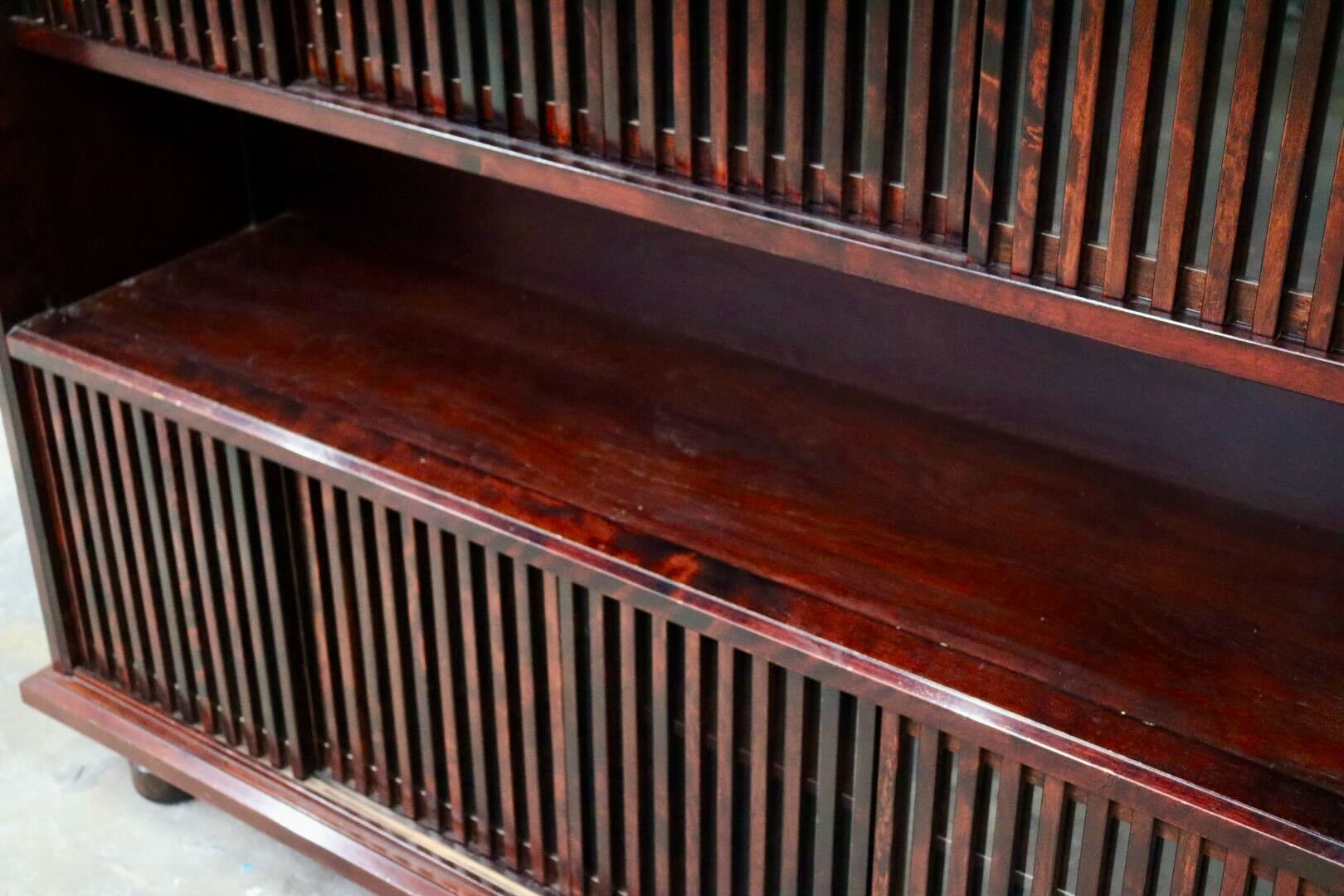 GMIS532○九州民芸家具 茶棚 飾り棚 サイドボード リビングボード キャビネット ミズメザクラ 和家具 和モダン 古民家 定価約45万