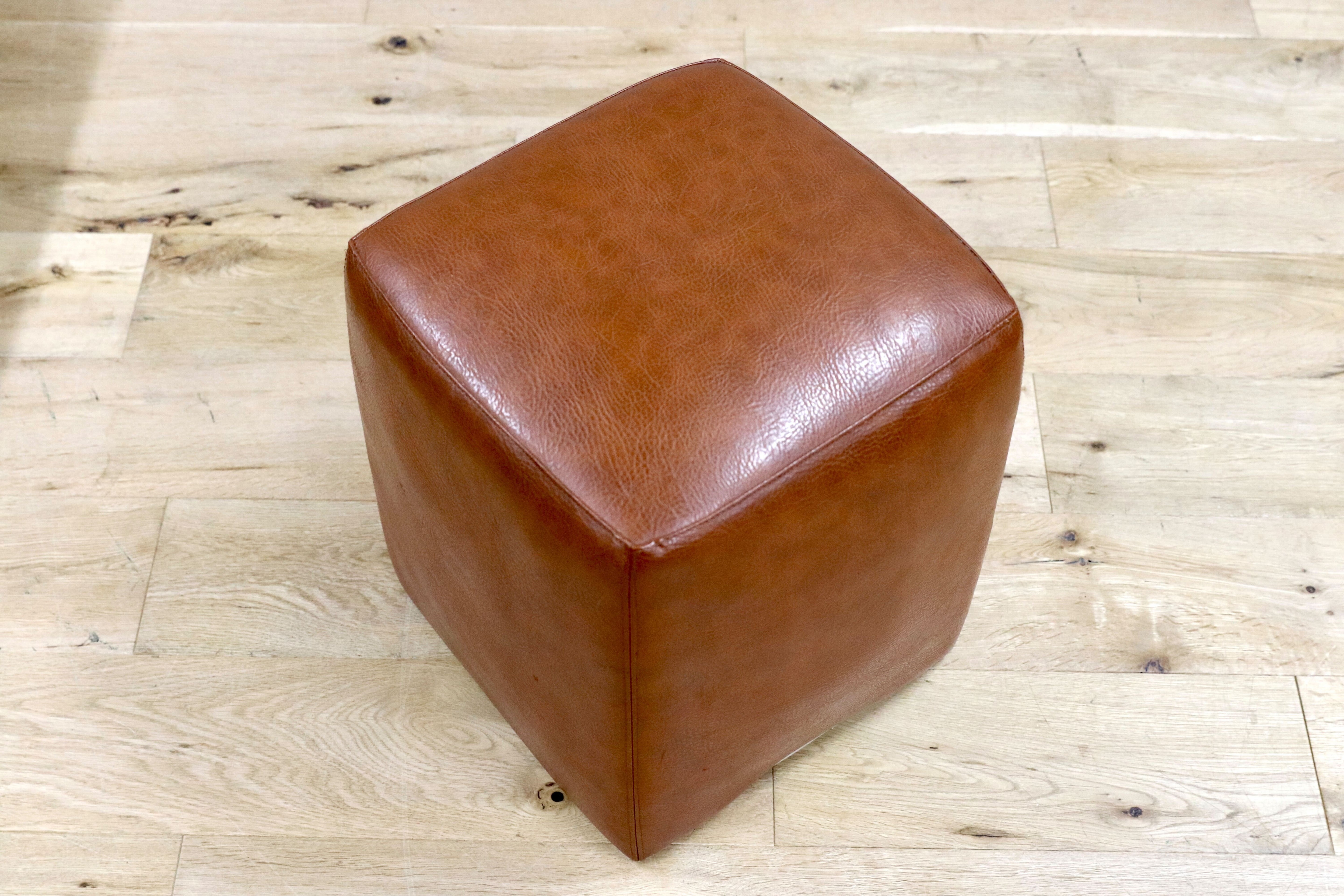 GMHF22○SWITCH / スウィッチ Dice Stool ダイス スツール 椅子 チェア 腰掛け 合皮 ブラウン 展示品