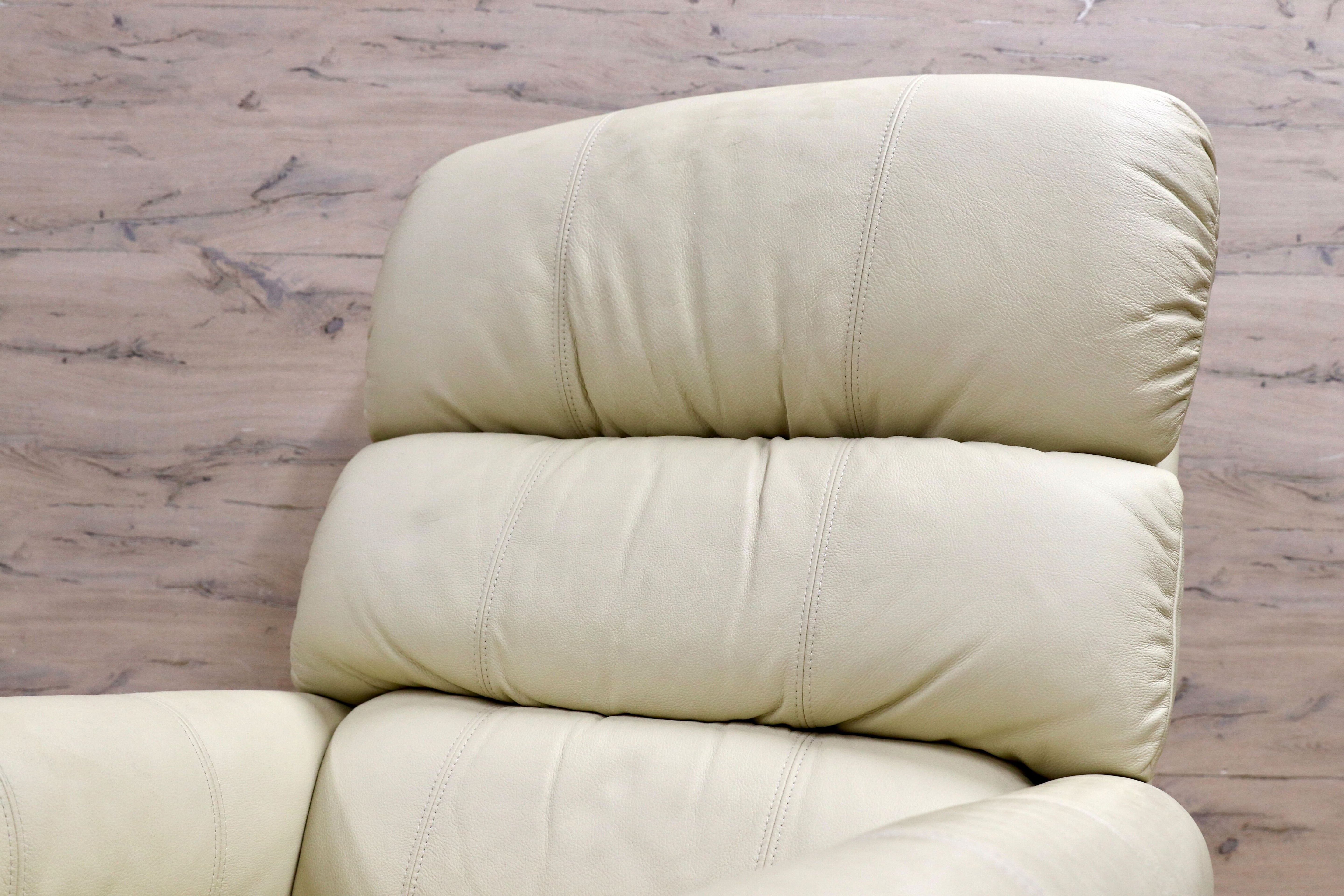 GMIS420○La-Z-Boy / レイジーボーイ リクライニングチェア 1人掛けソファ シングルソファ 本革 クリーム色 アメリカ 横浜ダニエル取扱い