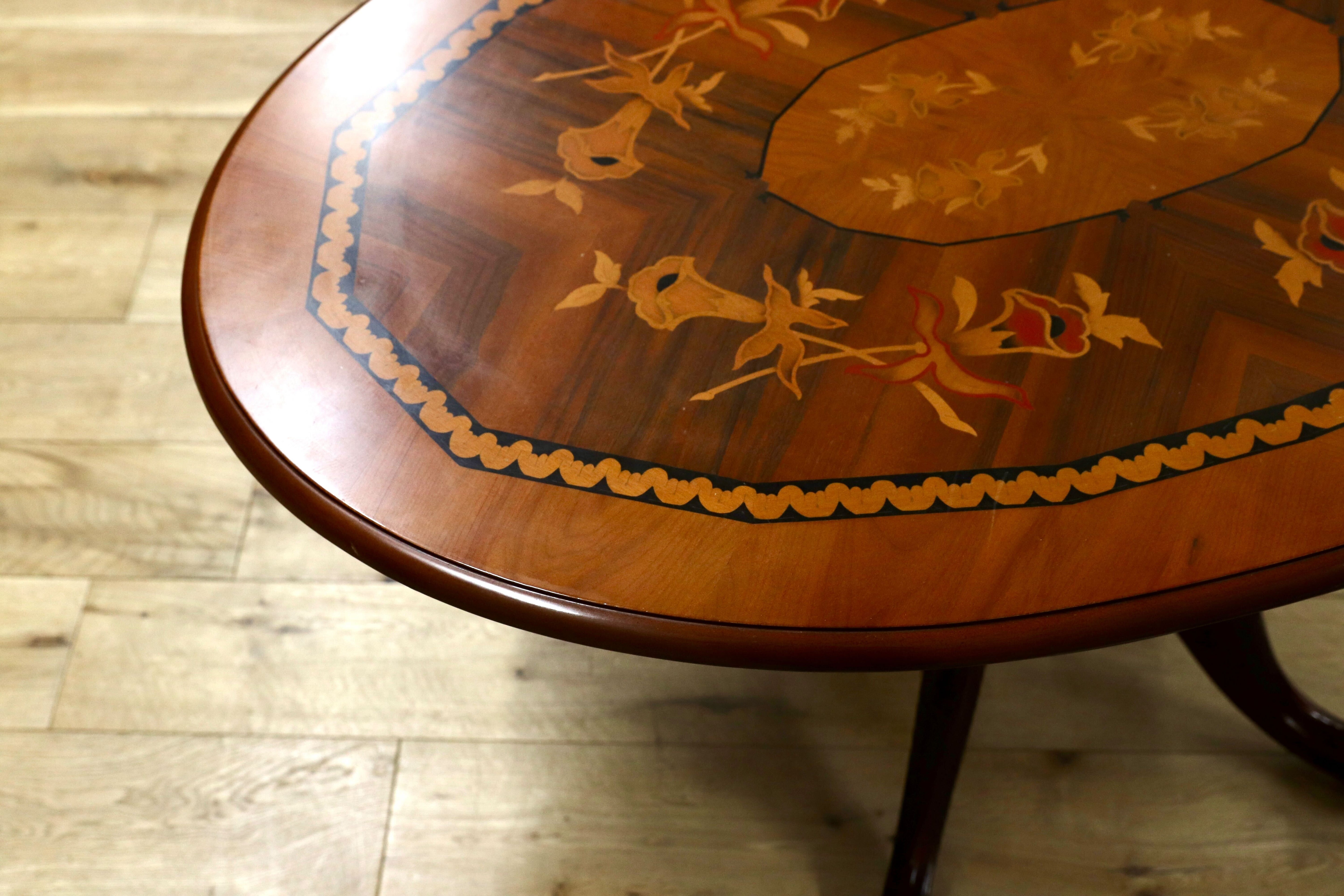 GMIS409○イタリア製 センターテーブル リビングテーブル 応接机 アンティーク クラシック エレガント 象嵌細工 ヴィンテージ