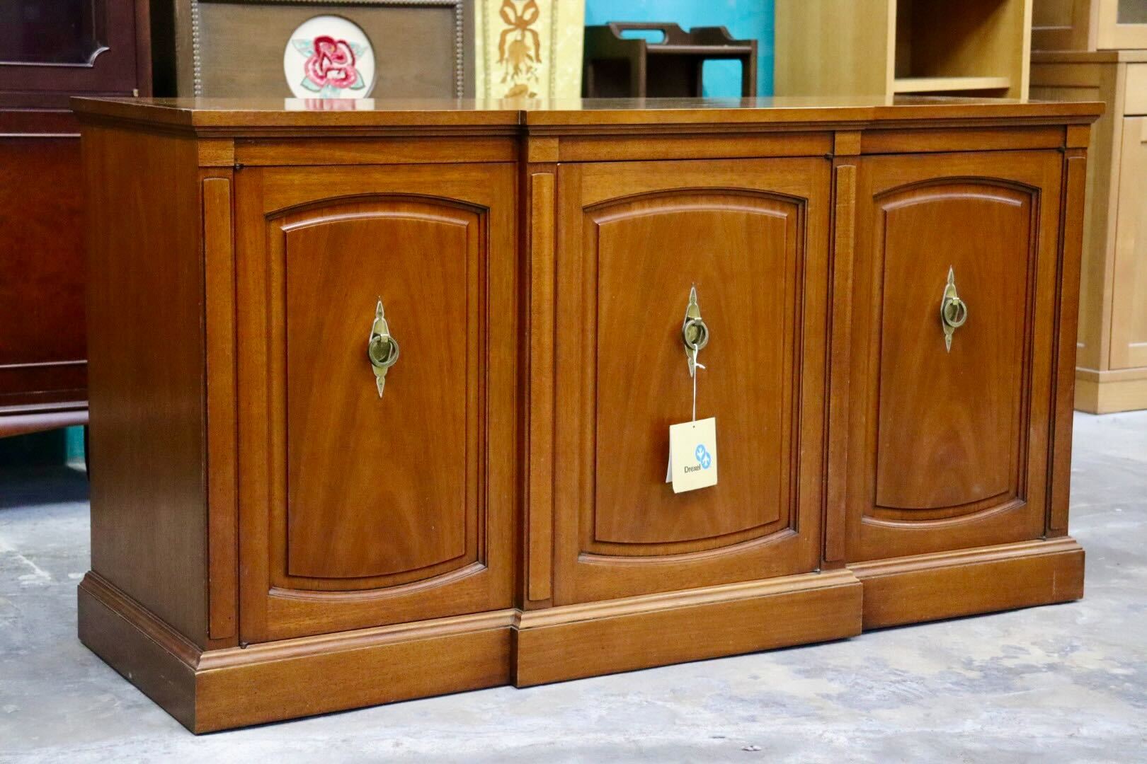 GMIH476○DREXEL HERITAGE / ドレクセルヘリテイジ Triune トライユン サイドボード リビングボード クラシカル 定価約56万 美品
