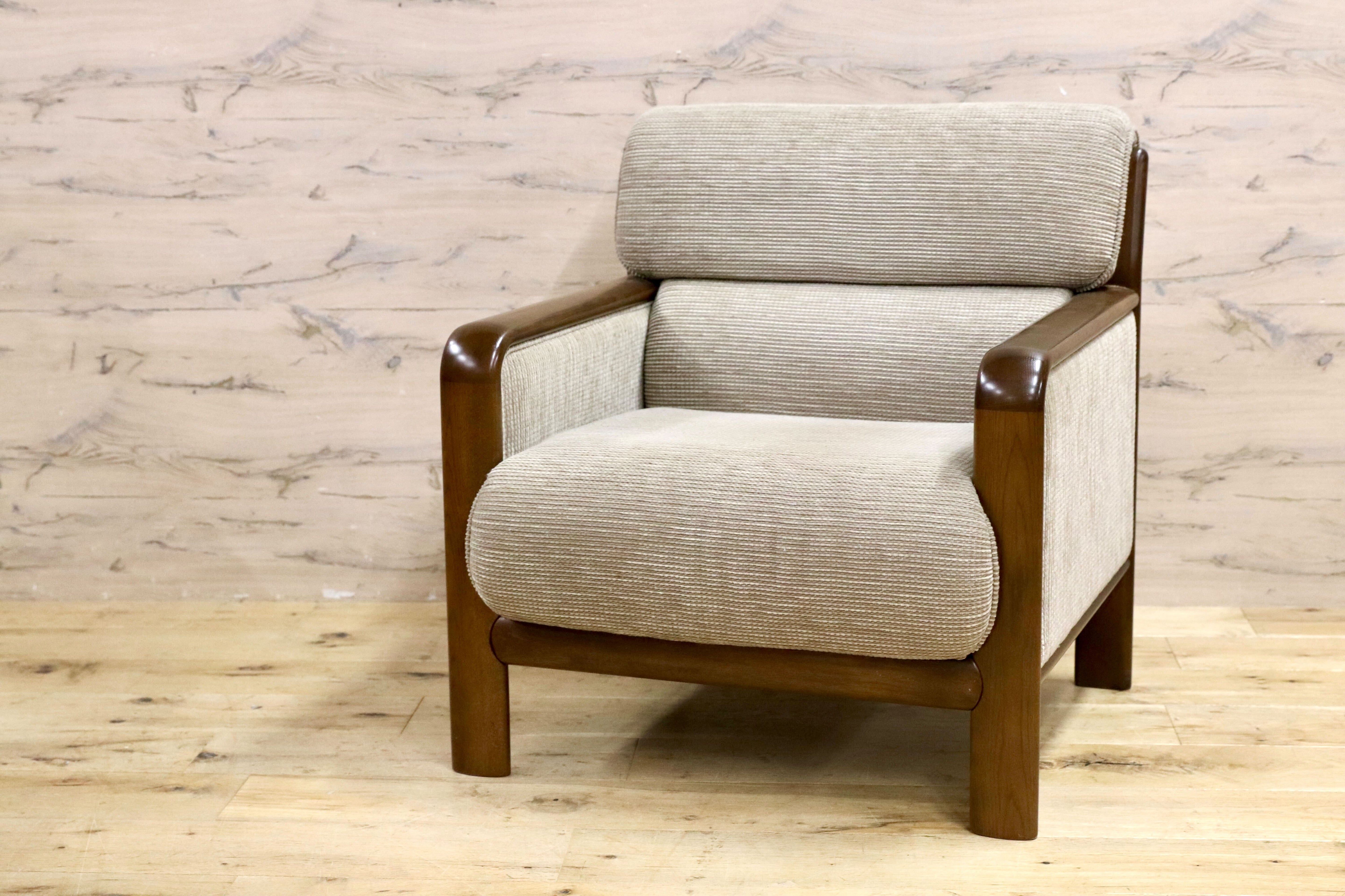 GMIS413○karimoku / カリモク WS29 1人掛けソファ シングルソファ 肘掛け椅子 応接椅子 布張り 約13.8万 国産家具