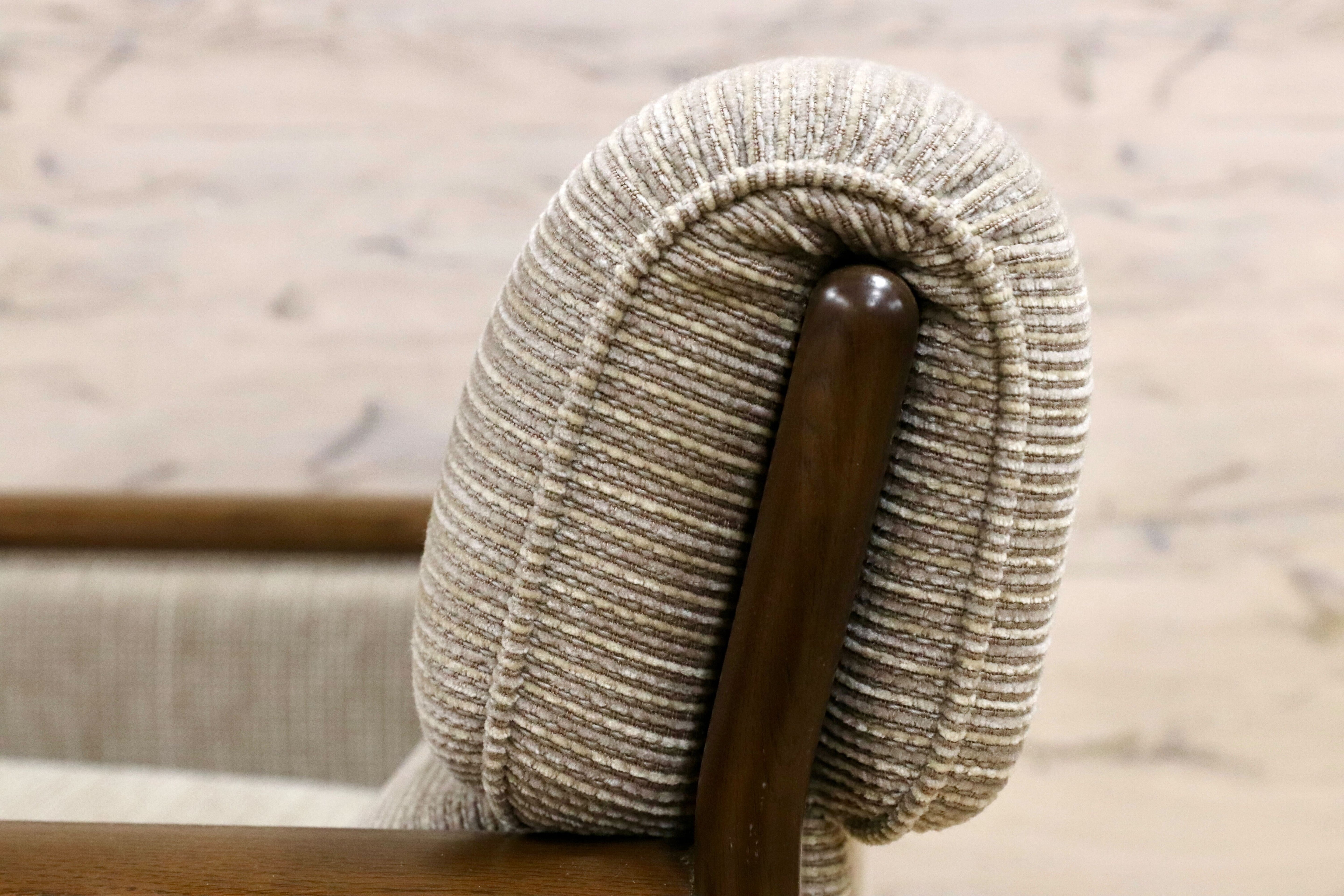 GMIS413○karimoku / カリモク WS29 1人掛けソファ シングルソファ 肘掛け椅子 応接椅子 布張り 約13.8万 国産家具