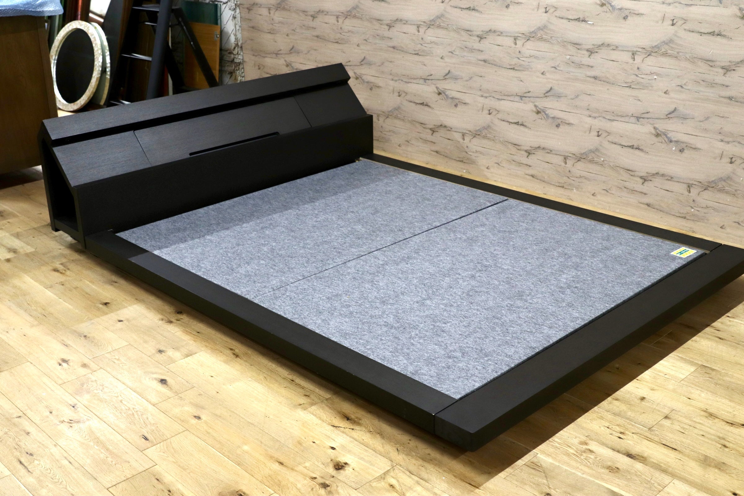 GMIK106○dreambed / ドリームベッド × Serta / サータ クイーンベッド マットレスセット LED照明付き 約47万 モデルルーム展示品