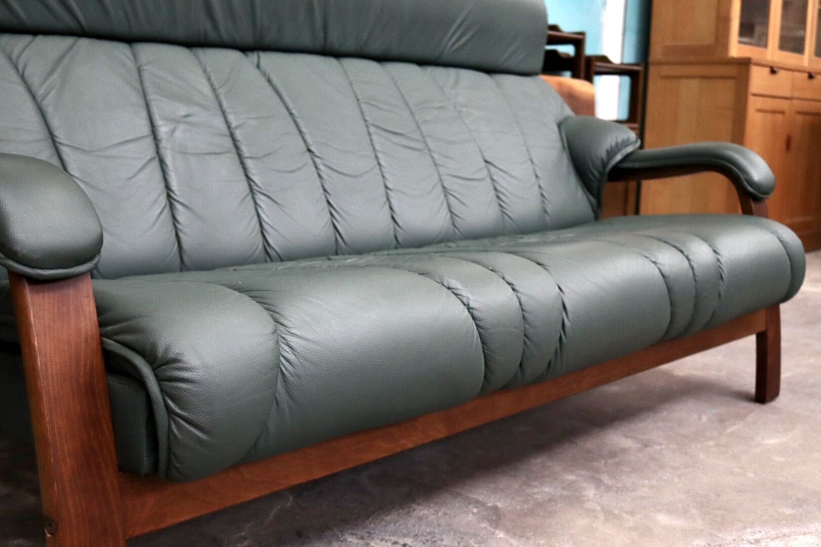 GMJK130A○冨士ファニチア / FUJI FURNITURE 3人掛けソファ トリプルソファ ハイバック 椅子 チェア 本革 曲木 ヴィンテージ 国産家具
