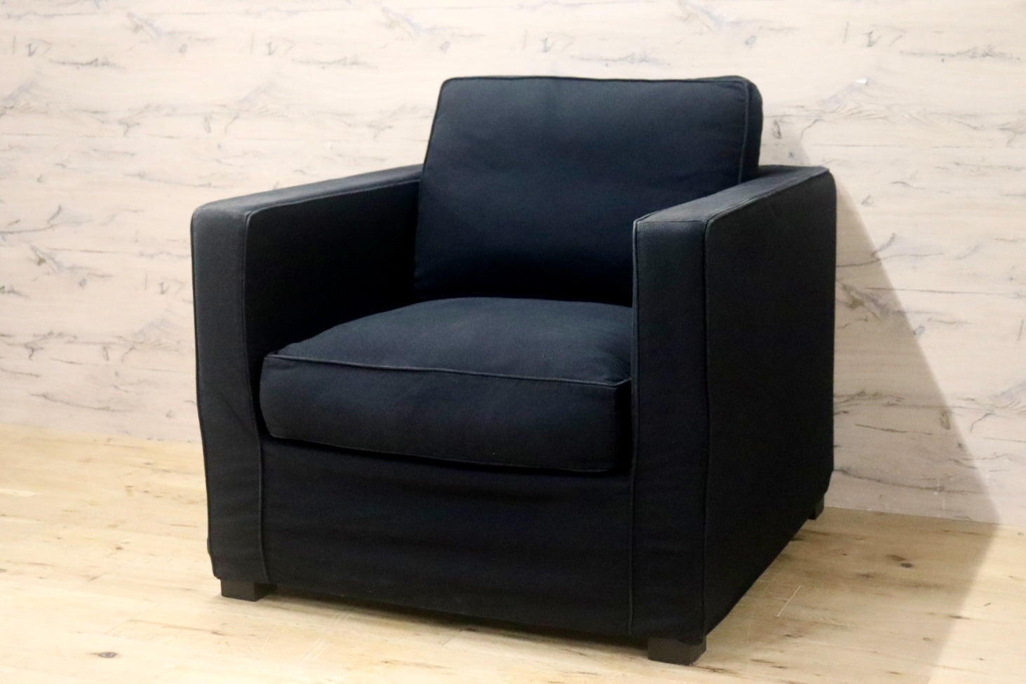 GMIH359A○Cassina / カッシーナ CATHERINE MEMMI カトリーヌ・メミ シングルソファ 1人掛けソファ ファブリック