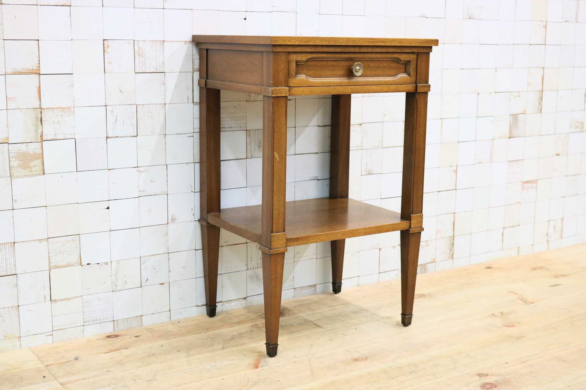GMIO40○DREXEL HERITAGE / ドレクセルヘリテイジ TRIUNE トライユン サイドテーブル エンドテーブル 花台 電話台 クラシック ヴィンテージ