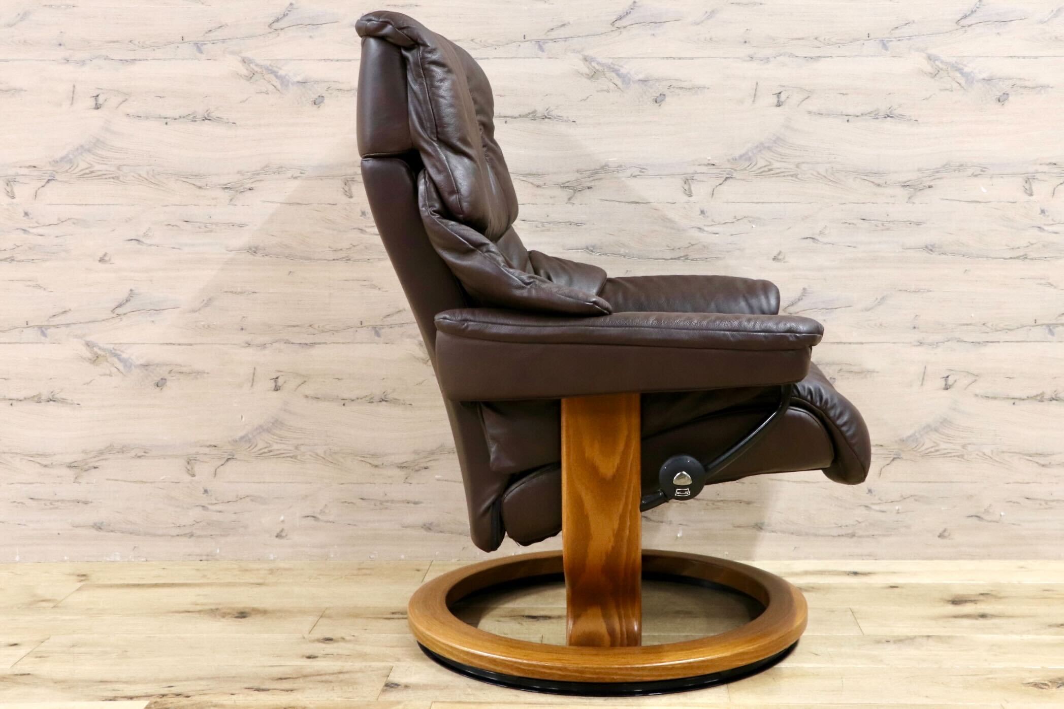 GMHS505○EKORNES / エコーネス RENO ストレスレス レノ S パーソナルチェア リクライニングチェア 北欧 ノルウェー 本革 チョコレート