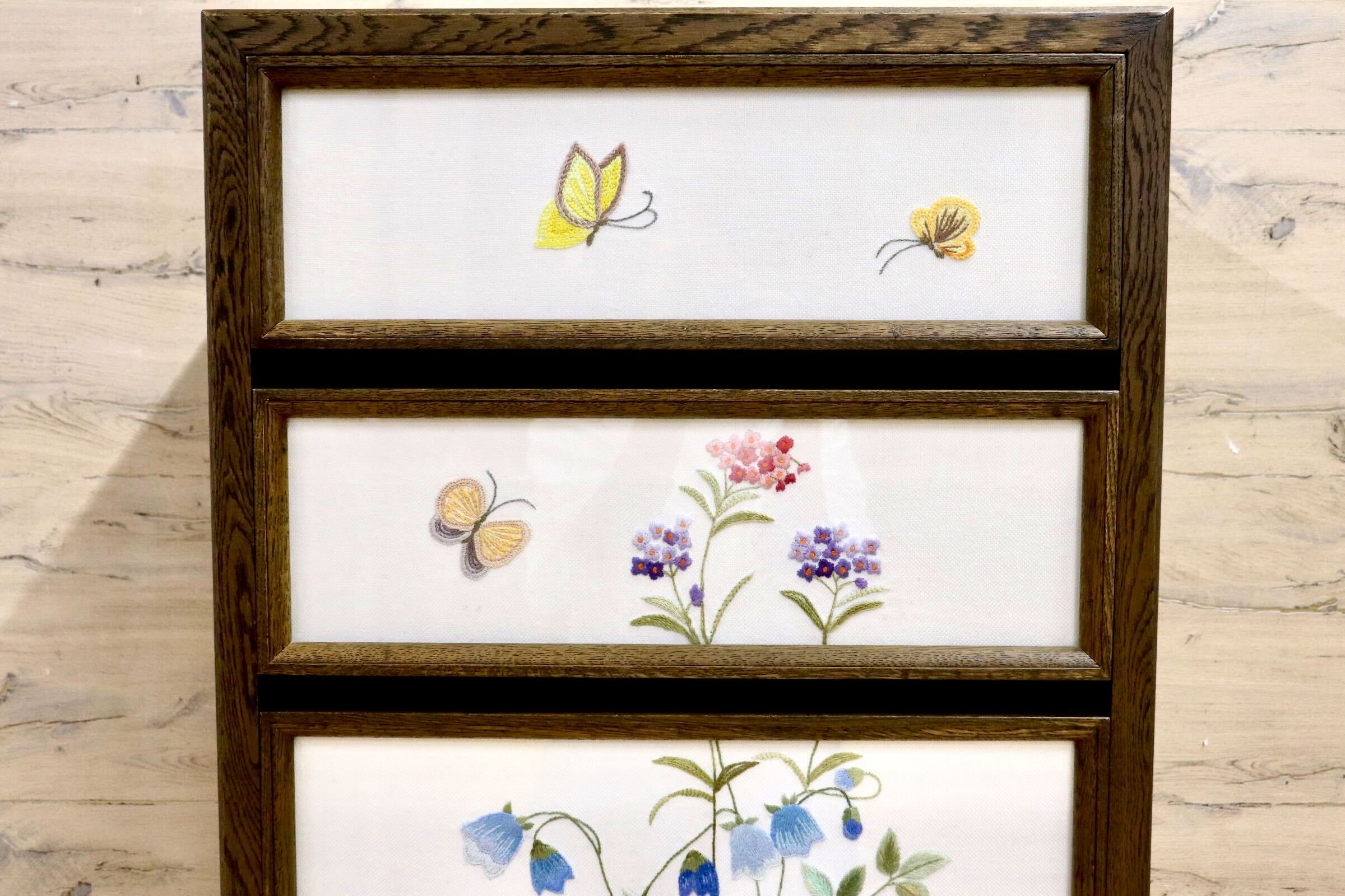 GMIH279○神戸家具 洋家具 伊藤家具 5段チェスト 整理タンス オーク材 クラシカル 花柄 刺繍 和製ヴィンテージ レトロ アンティーク