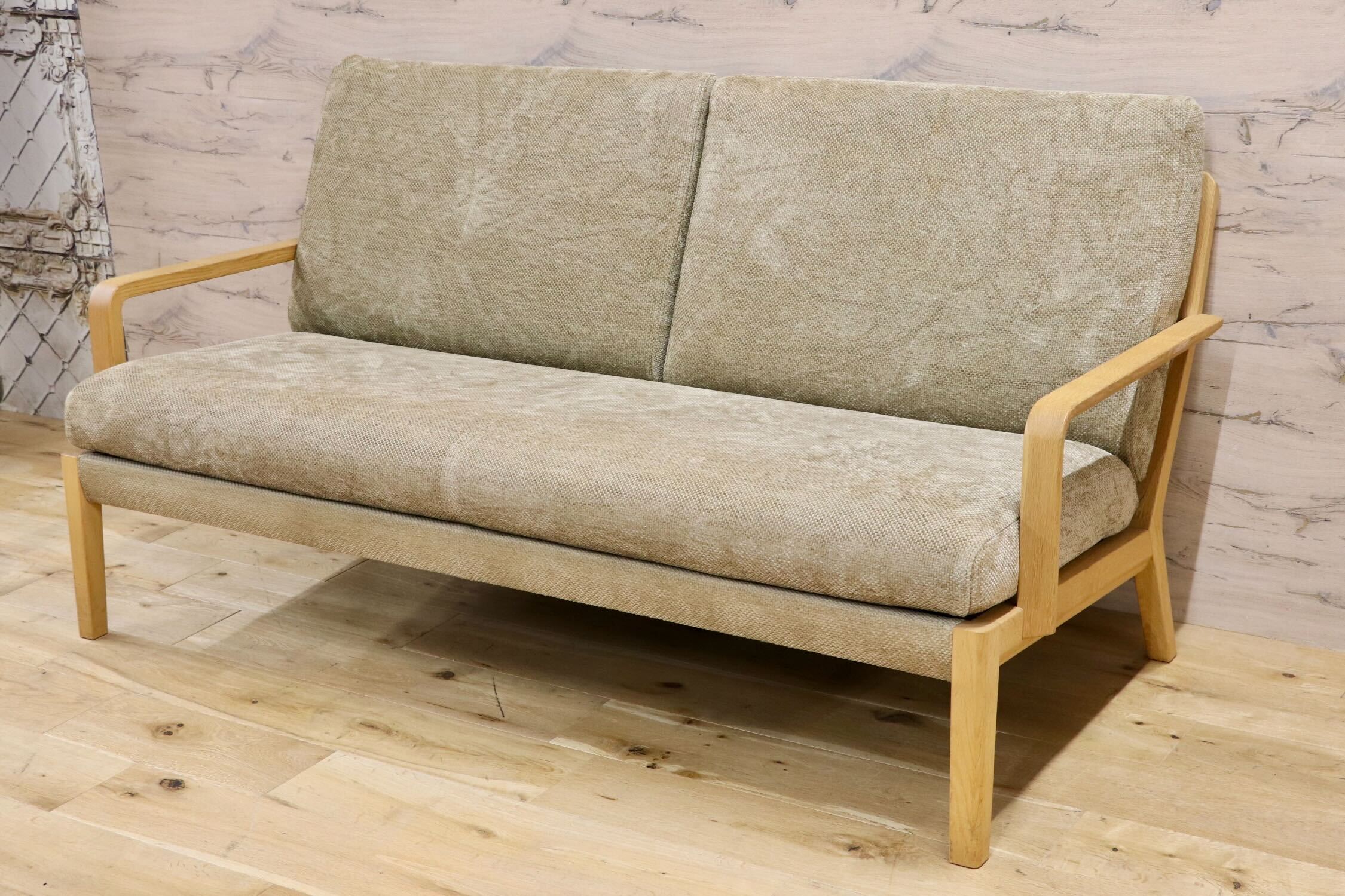 GMIH548○karimoku / カリモク WU4512E119 2人掛けソファ ラブソファ ベージュ ファブリック モダン カバーリング 2P 長椅子 国産家具