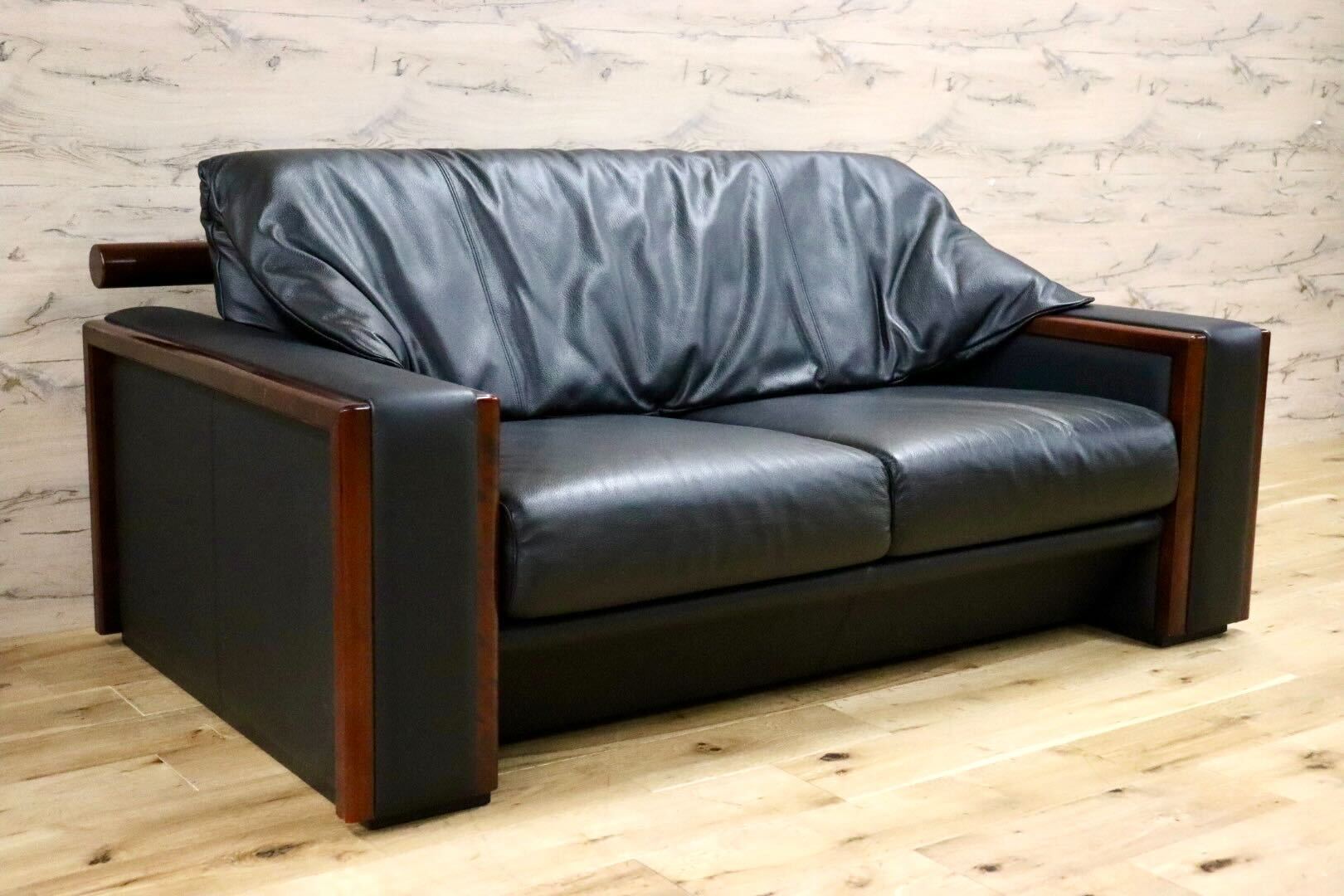 GMFK575A○MORISHIGE / モリシゲ プレステージ 2人掛けソファ ラブソファ 長椅子 黒総革 IDC大塚家具 最高級 応接