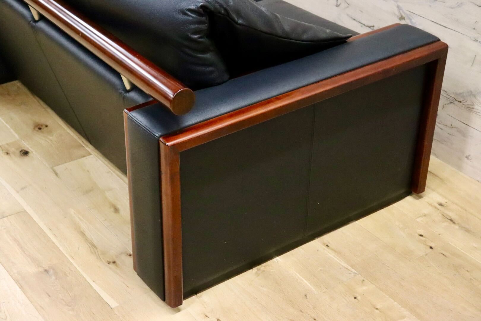 GMFK575A○MORISHIGE / モリシゲ プレステージ 2人掛けソファ ラブソファ 長椅子 黒総革 IDC大塚家具 最高級 応接