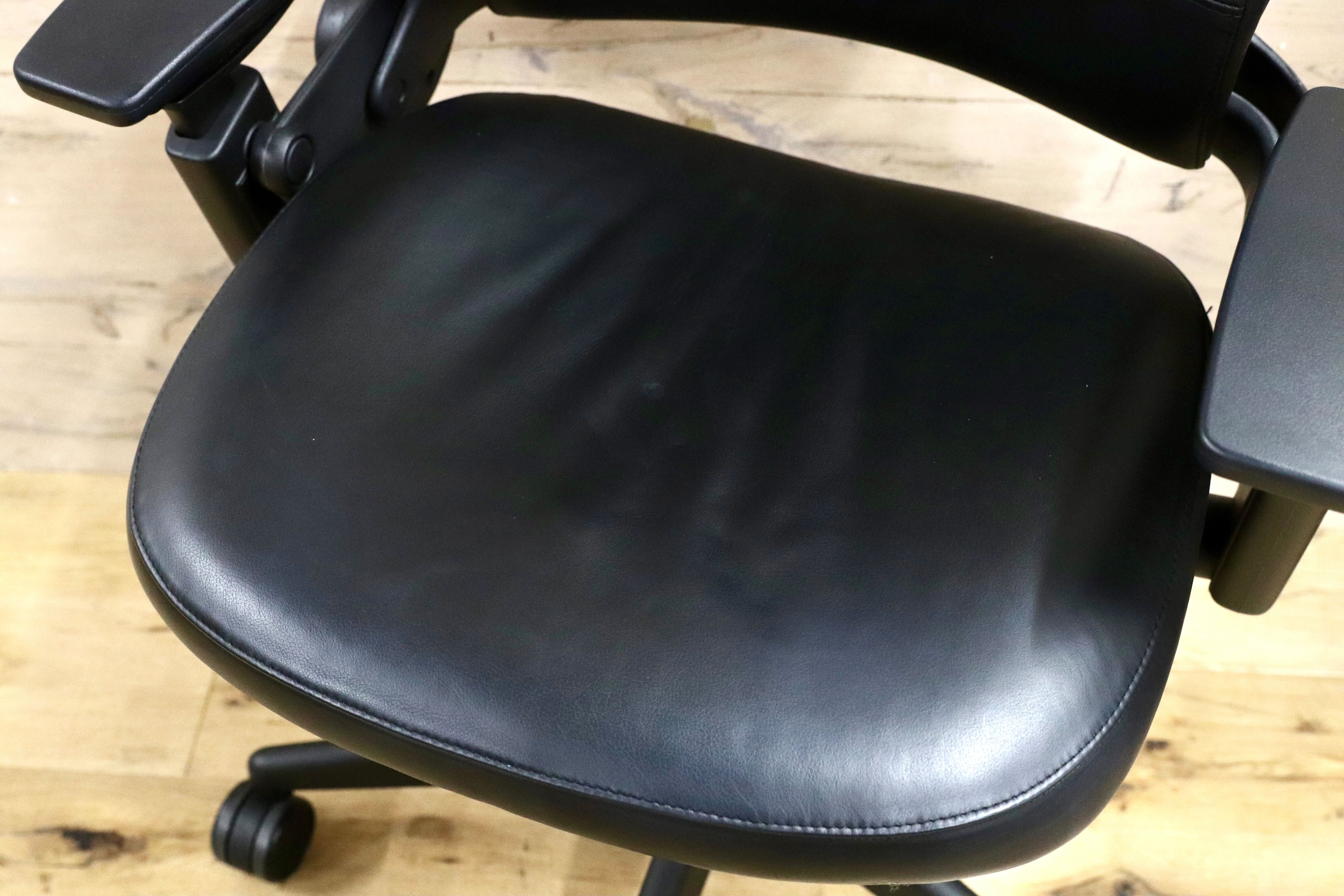 GMHS171○Steelcase / スチールケース リープ 本革 デスクチェア オフィスチェア レザー マネジメントチェア 作業椅子 約25万