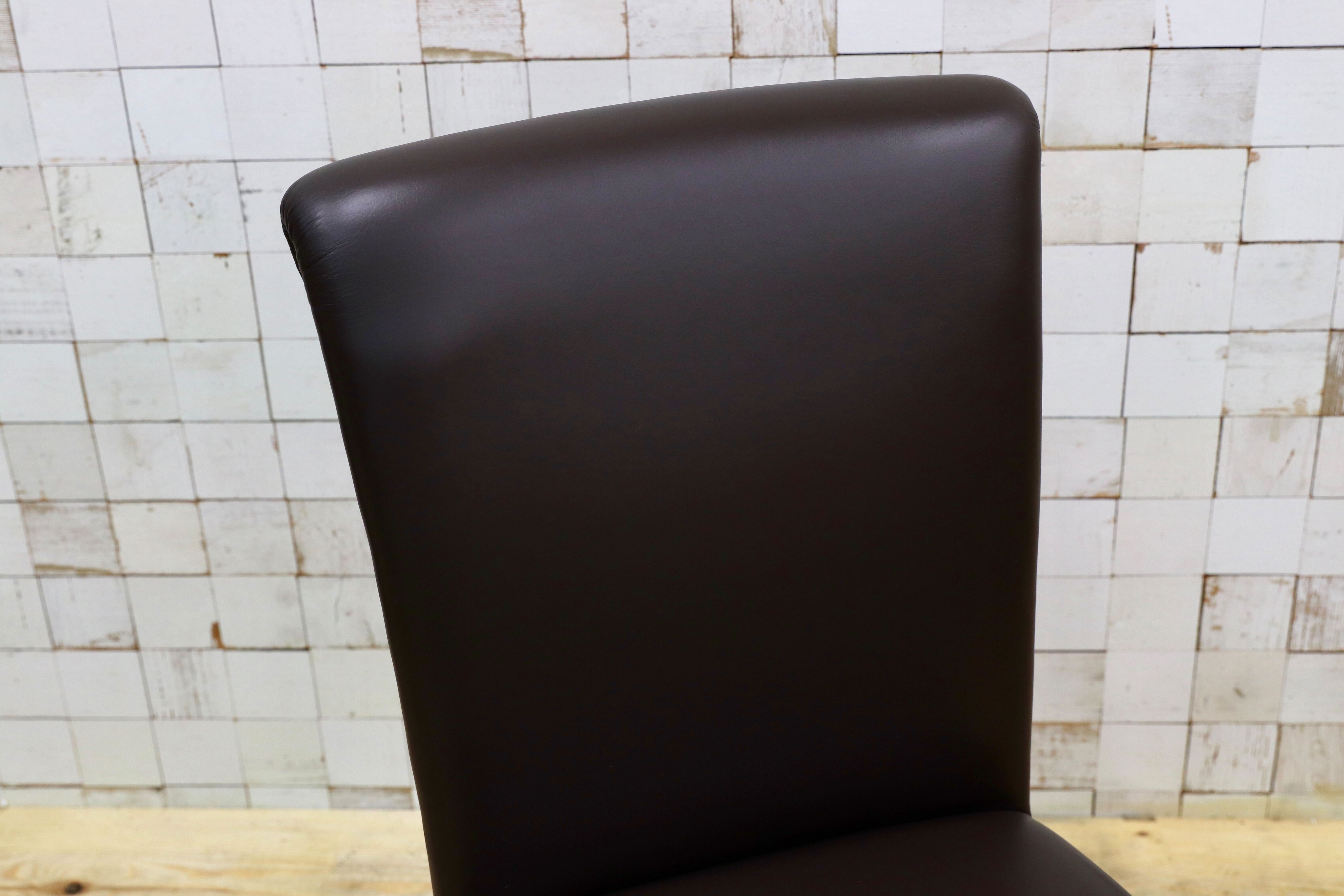GMIK292B○Poltrona Frau / ポルトローナフラウ Vittoria ヴィットリア ダイニングチェア 椅子 本革 IDC大塚家具 2脚セット 定価約42.6万