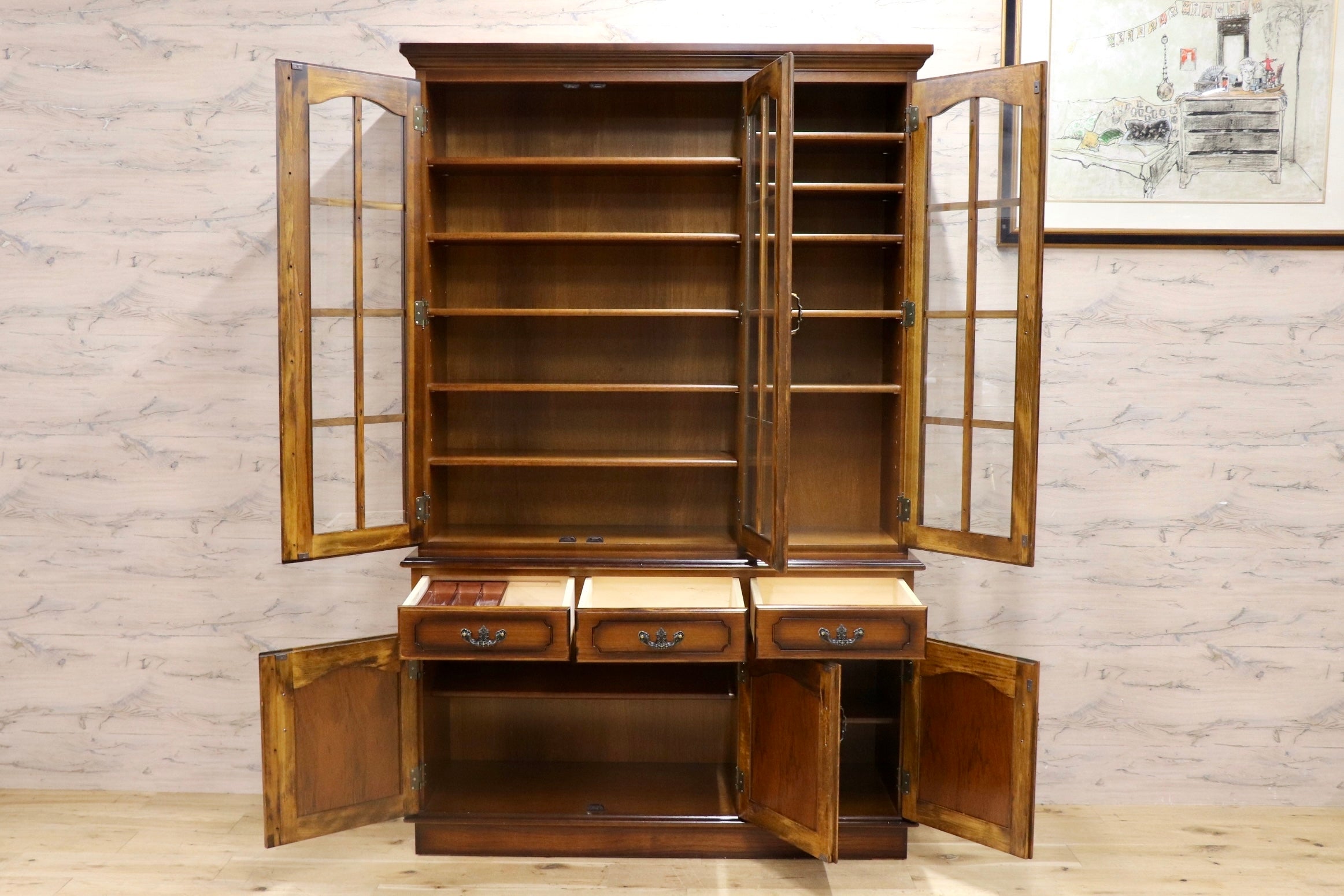 GMJK258○karimoku / カリモク コロニアル 食器棚 水屋棚 飾り棚 カップボード キッチンボード ダイニングボード カントリー 定価約37万
