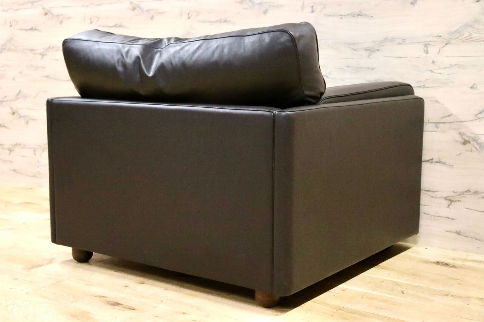 GMHN201F○PoltronaFrau / ポルトローナフラウ 1人掛けソファ シングルソファ イタリア製 総革 ダークブラウン IDC大塚家具 定価約150万