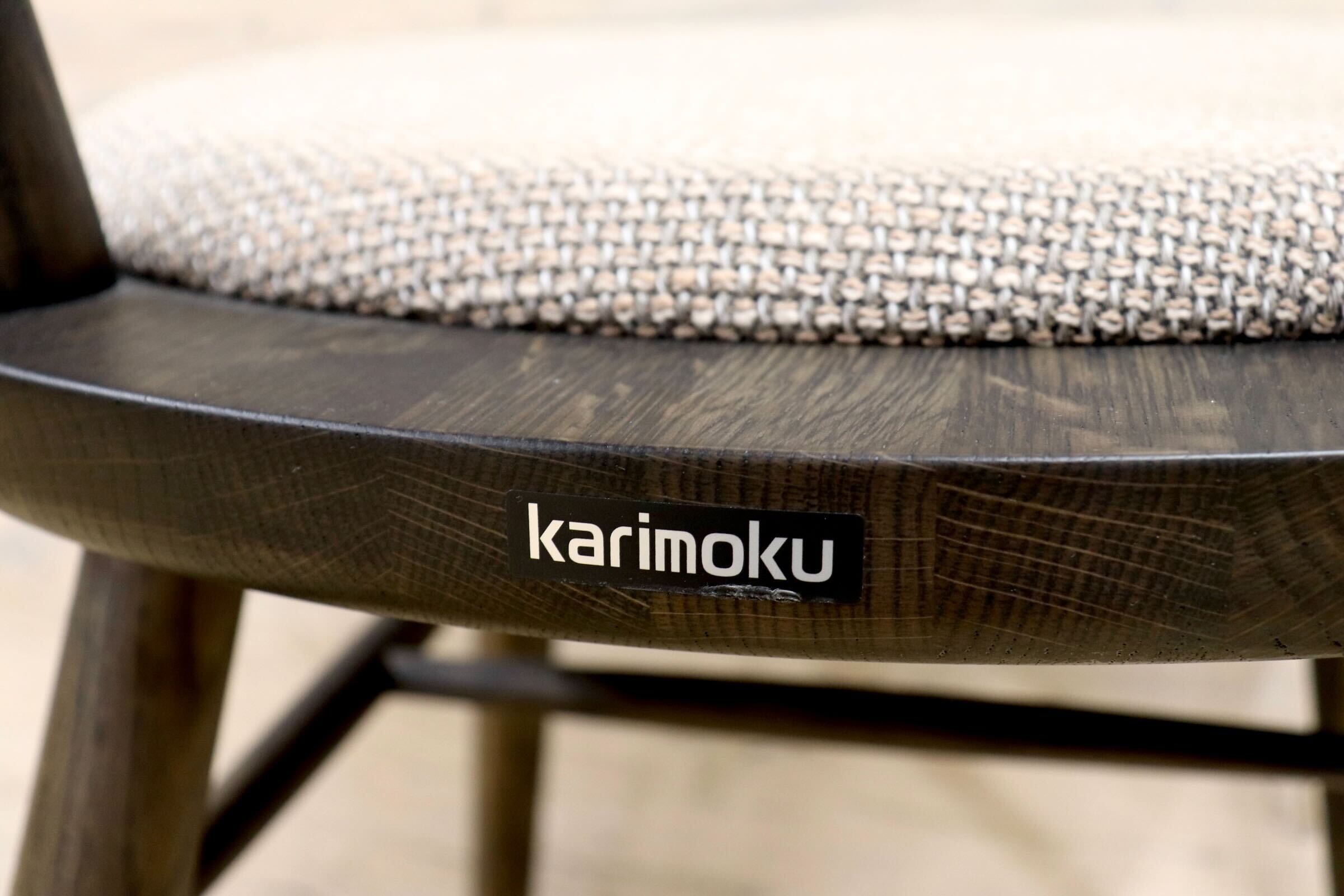 GMIS304B○karimoku / カリモク omi ダイニングチェア アームレスチェア 椅子 ナラ材 ファブリック 藤森泰司 展示品